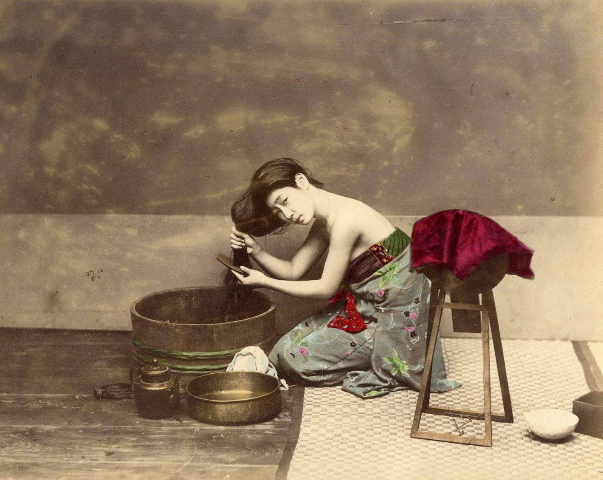 A woman washing herself by Felice Beato, 1865 © : Galerie Verdeau, Paris/The London Photograph Fair