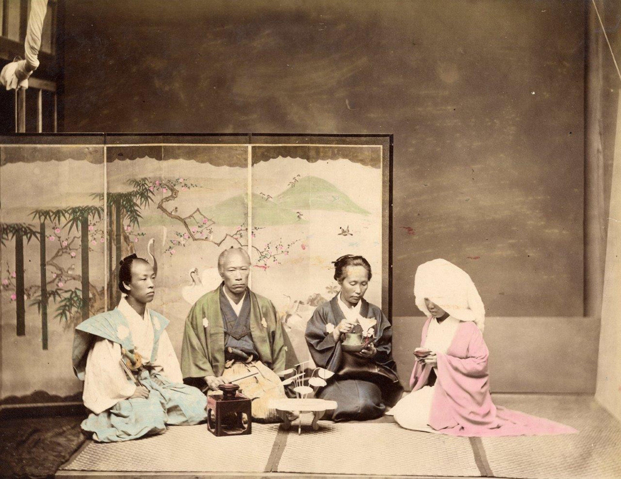 Family in traditional interior by Felice Beato, 1865 © : Galerie Verdeau, Paris/The London Photograph Fair