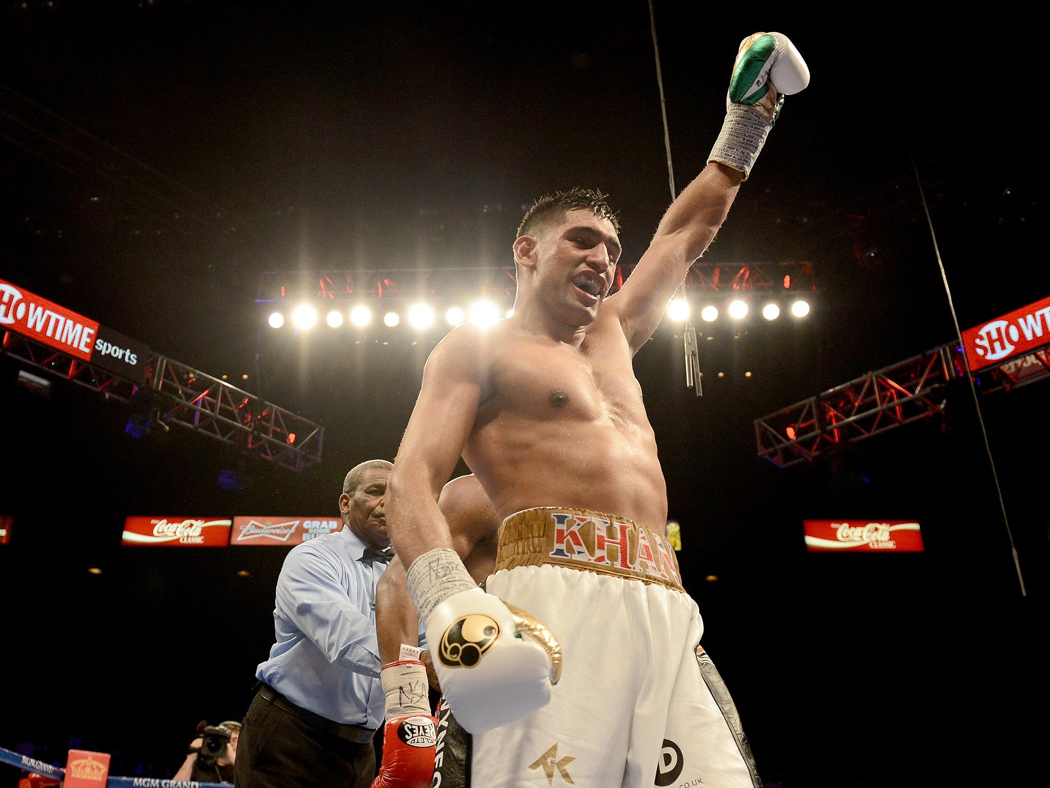 Amir Khan beat Devon Alexander in his last outing