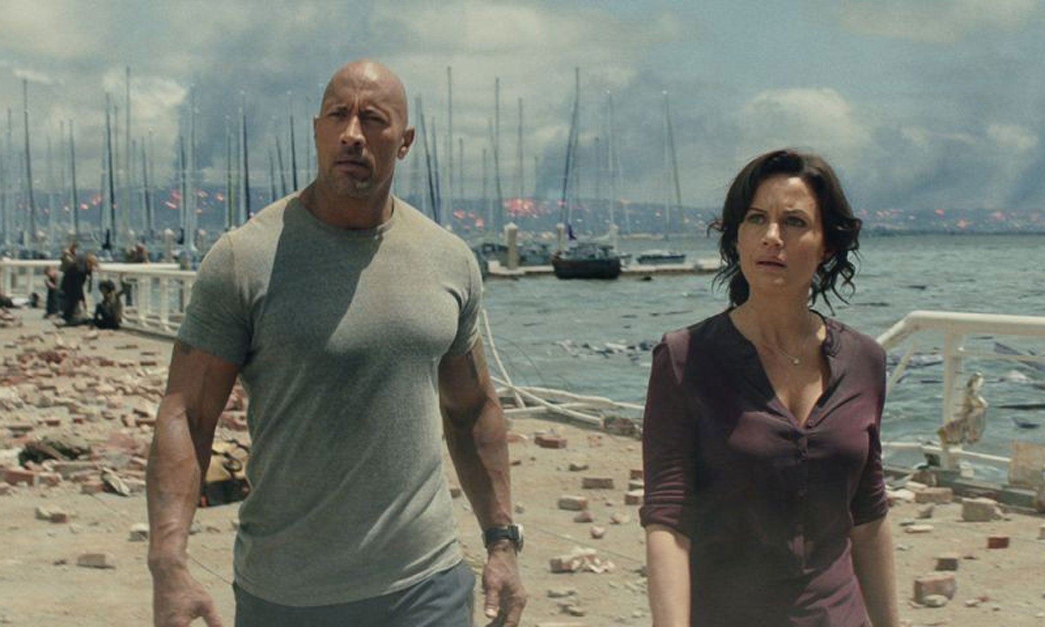 Dwayne Johnson and Carla Gugino in 'San Andreas'