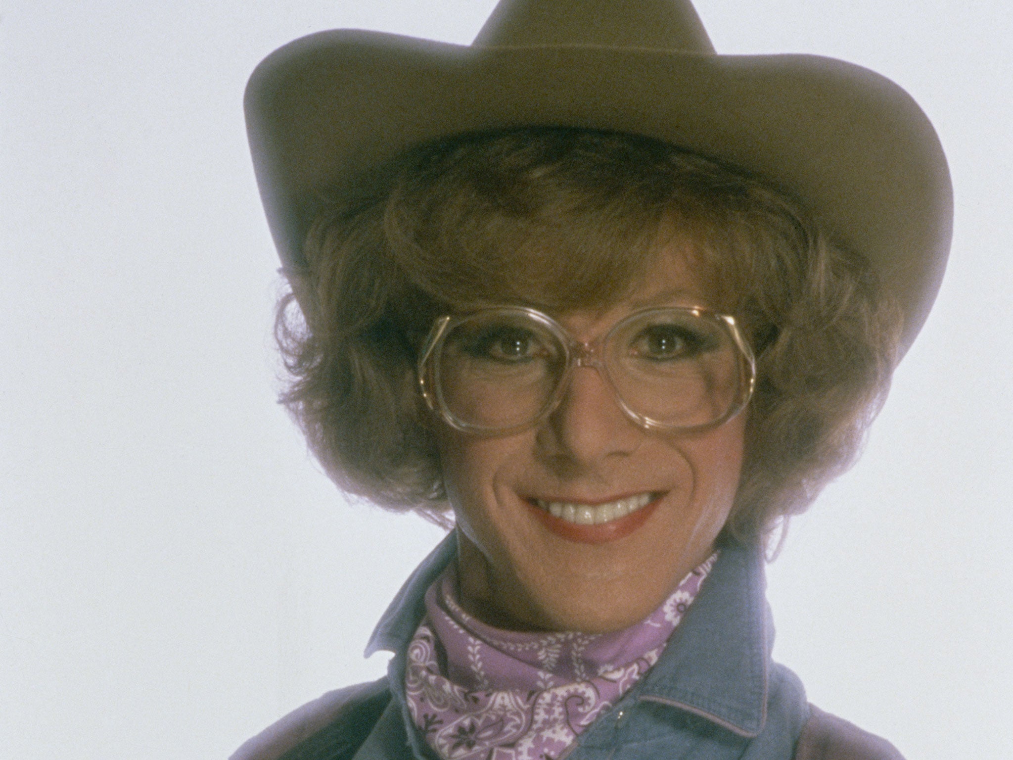 Hoffman starring in Tootsie