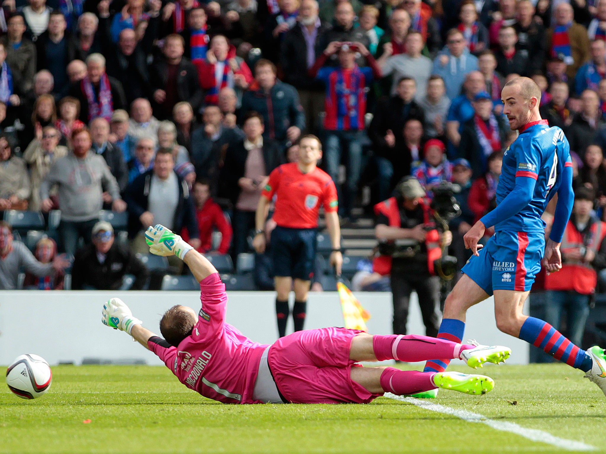 James Vincent knocks in the winner for Inverness