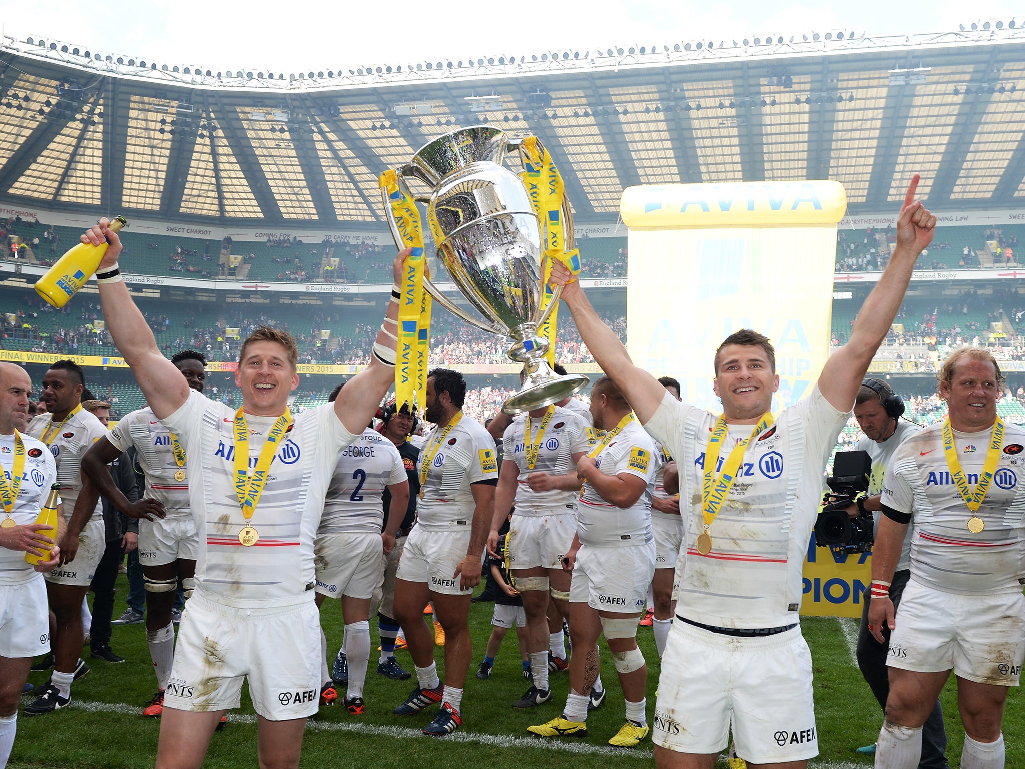 David Strettle will leave Saracens to join Clermont Auvergne