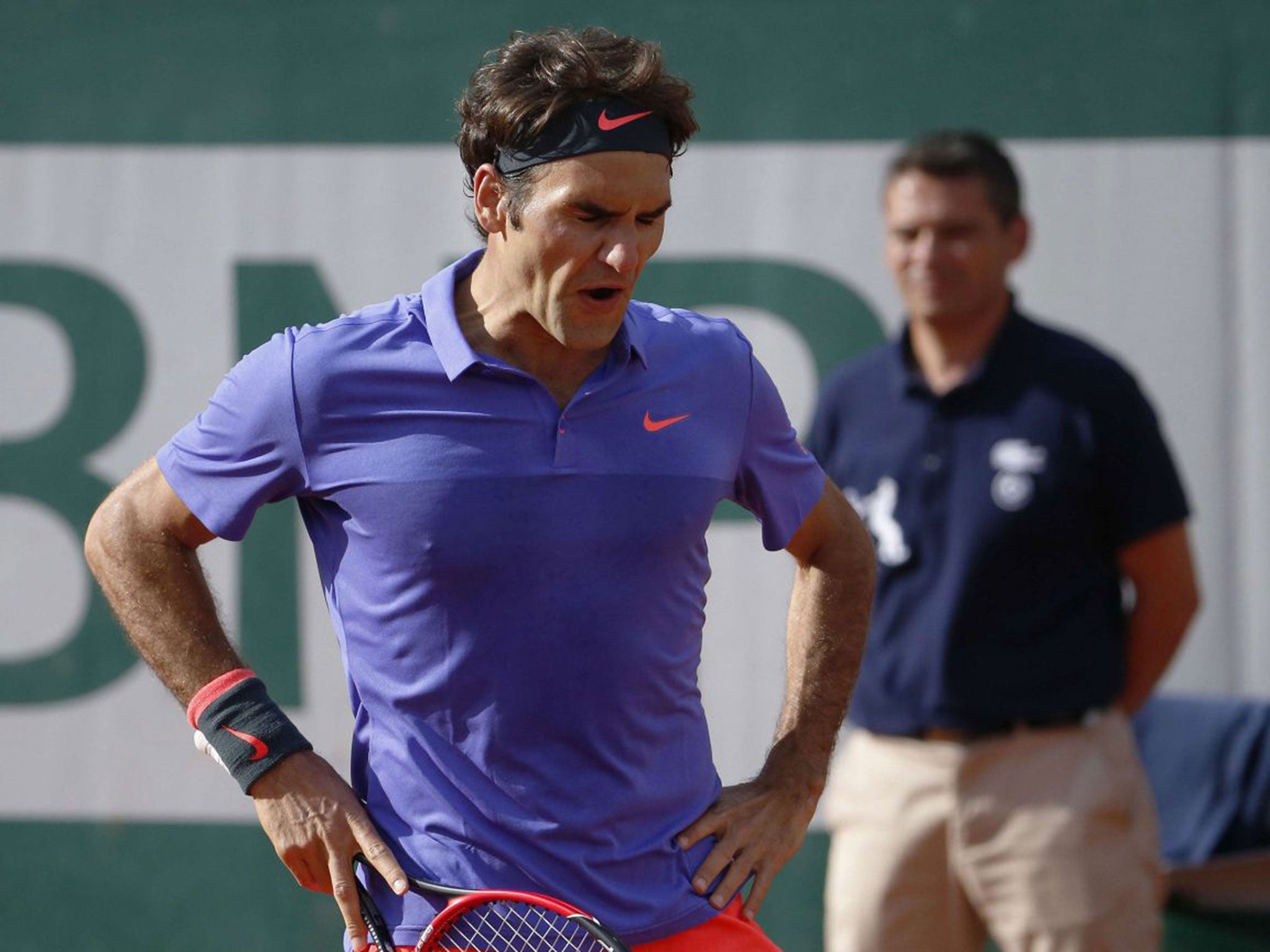 Federer crashes out of the French Open