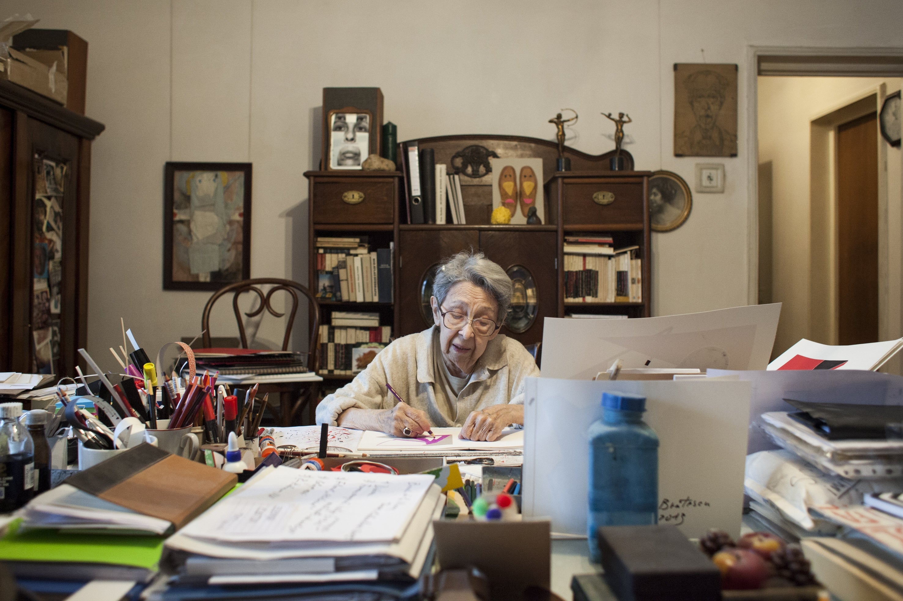 Geta Bratescu in the studio