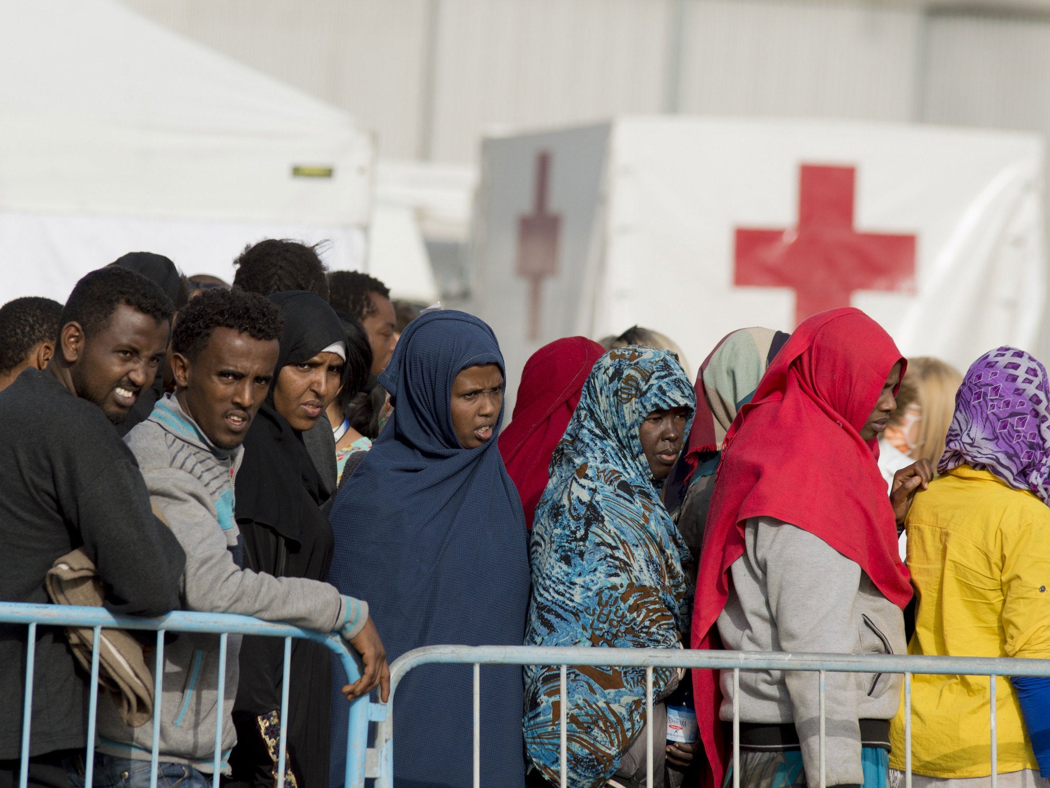 Thousands of migtants were rescued and taken to Sicily