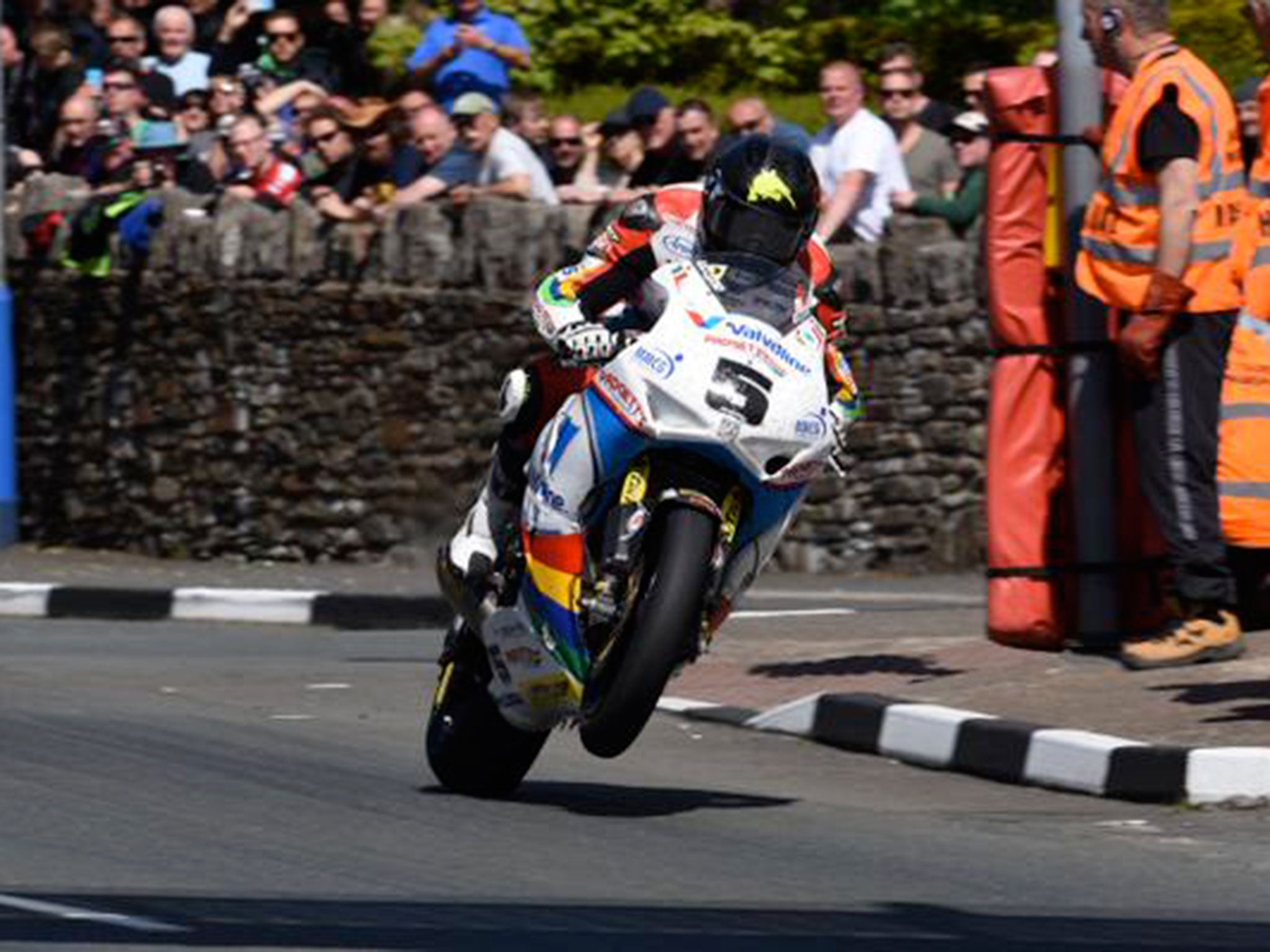 McGuinness beat Anstey's lap record set last year