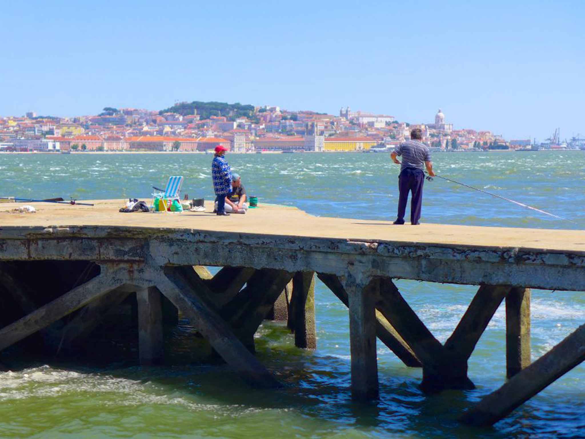 Fishermen at Cacilhas