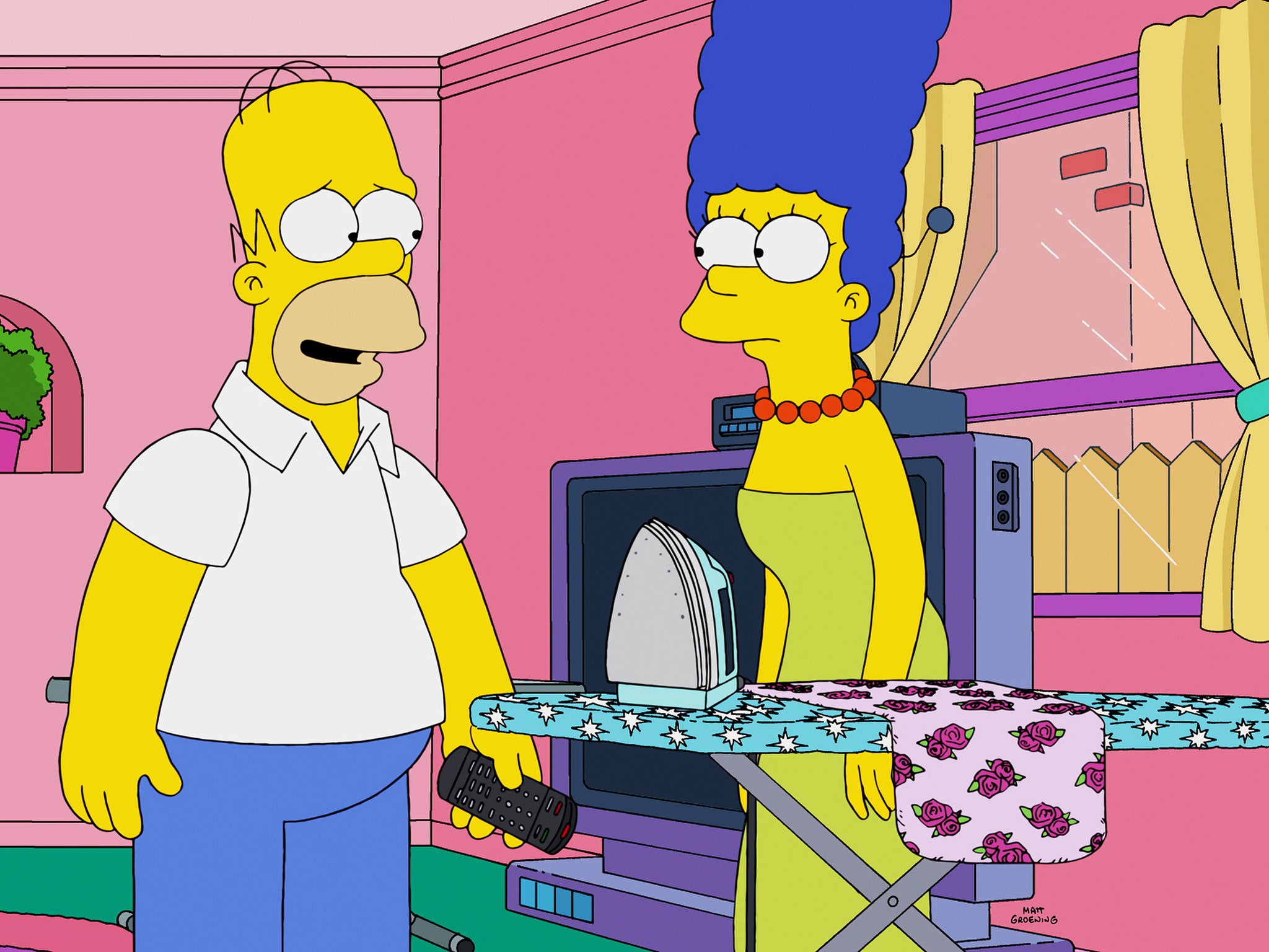 Homer and Marge in a Season 26 episode of The Simpsons