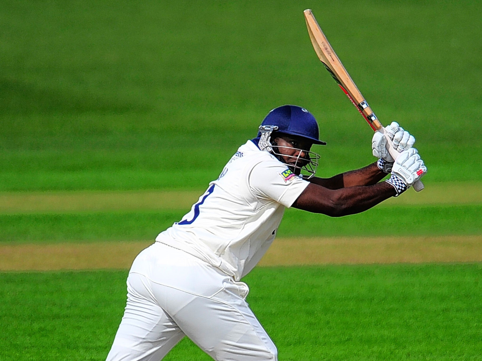 Keith Barker in action for Warwickshire