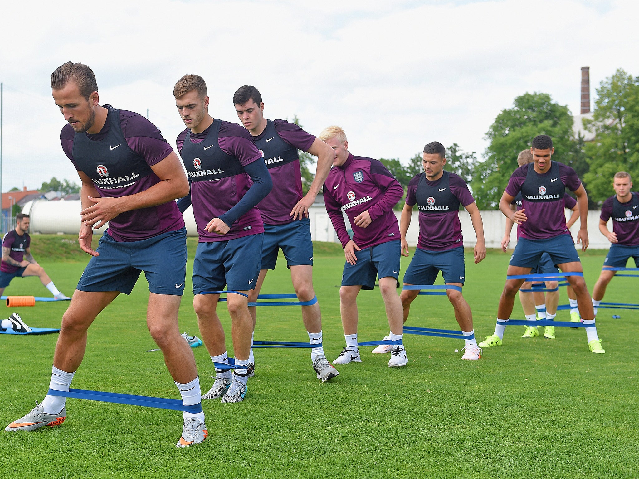 Gareth Southgate's squad are put through their paces in training (Getty)