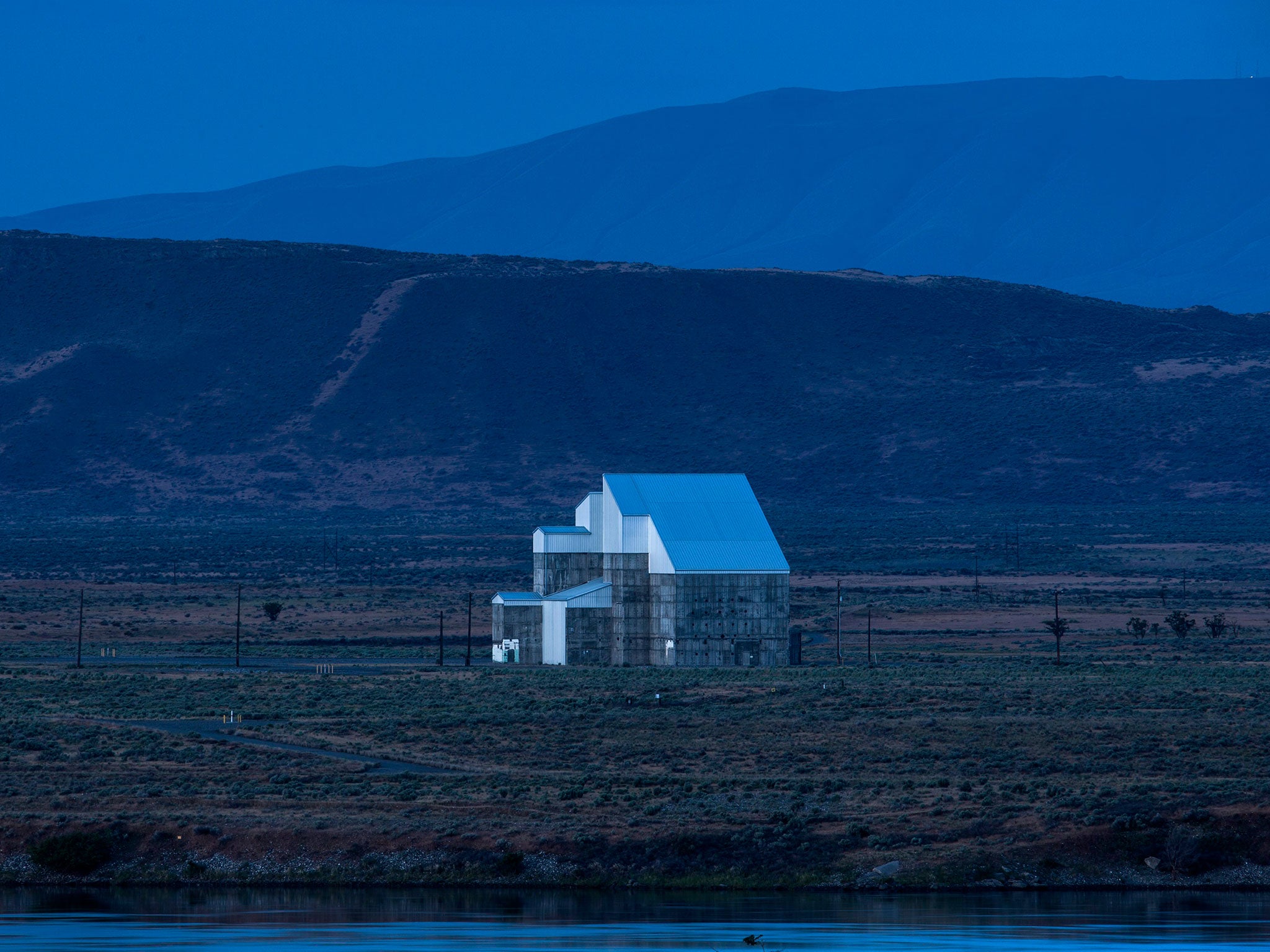 The radioactive core of the F Reactor on the Hanford Site, one of nine nuclear reactors built to make plutonium for nuclear weapons, now sits cocooned in concrete near the banks of the Columbia River in Hanford, Washington