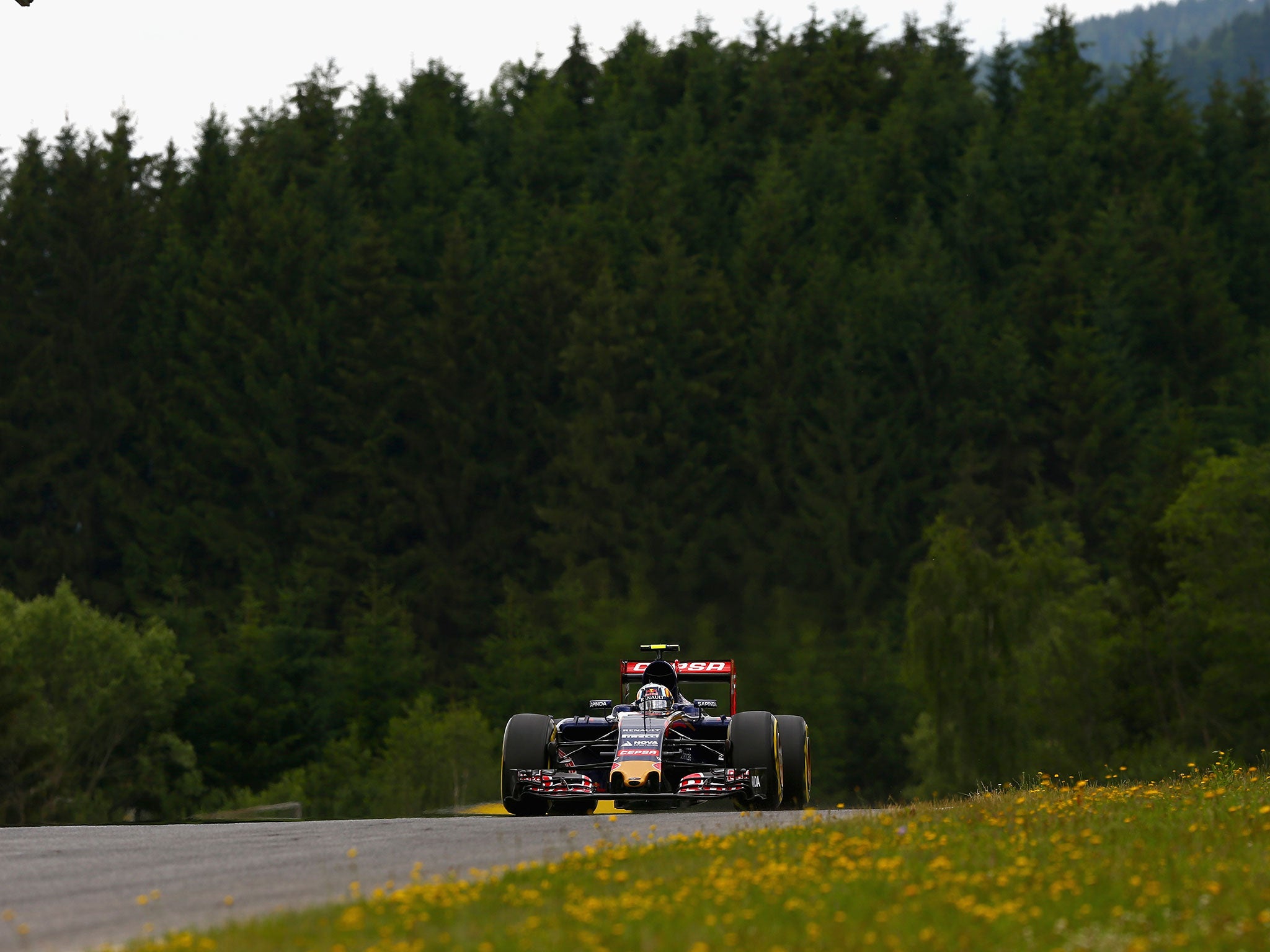 Carlos Sainz suffered near-miss with the barrier in second practice