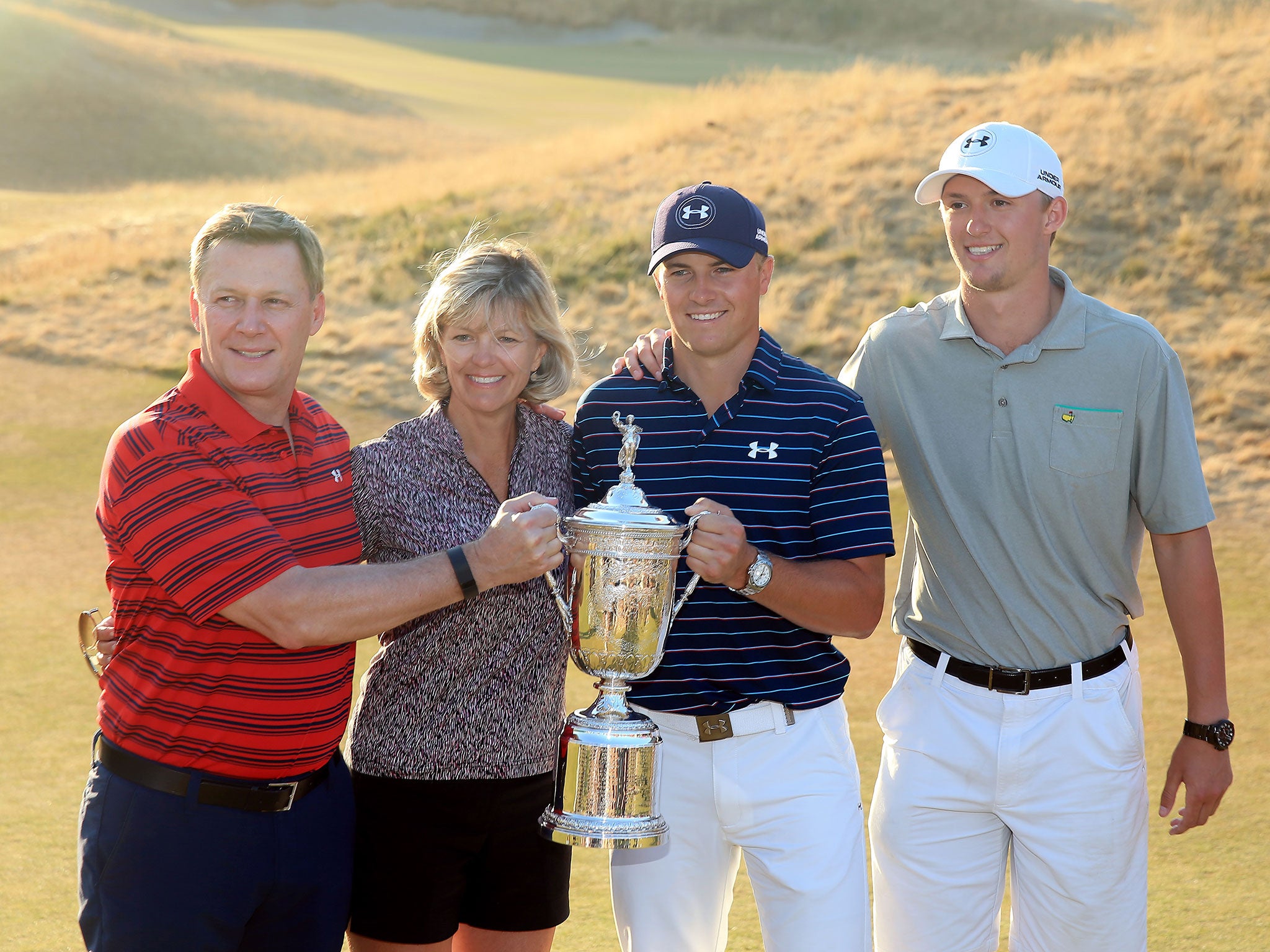 Spieth celebrates his success with his family