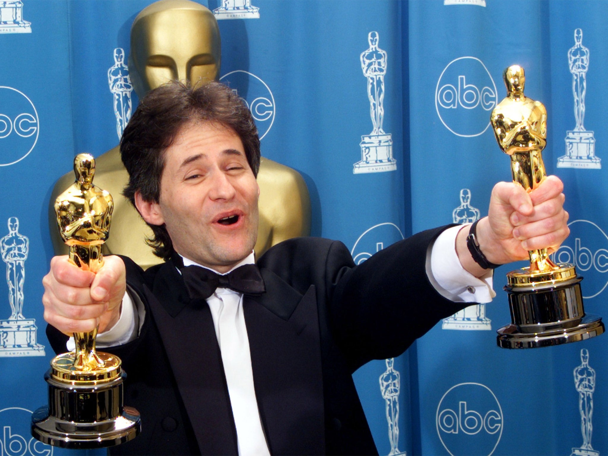 Horner in 1998 with his Academy Awards for ‘Titanic’