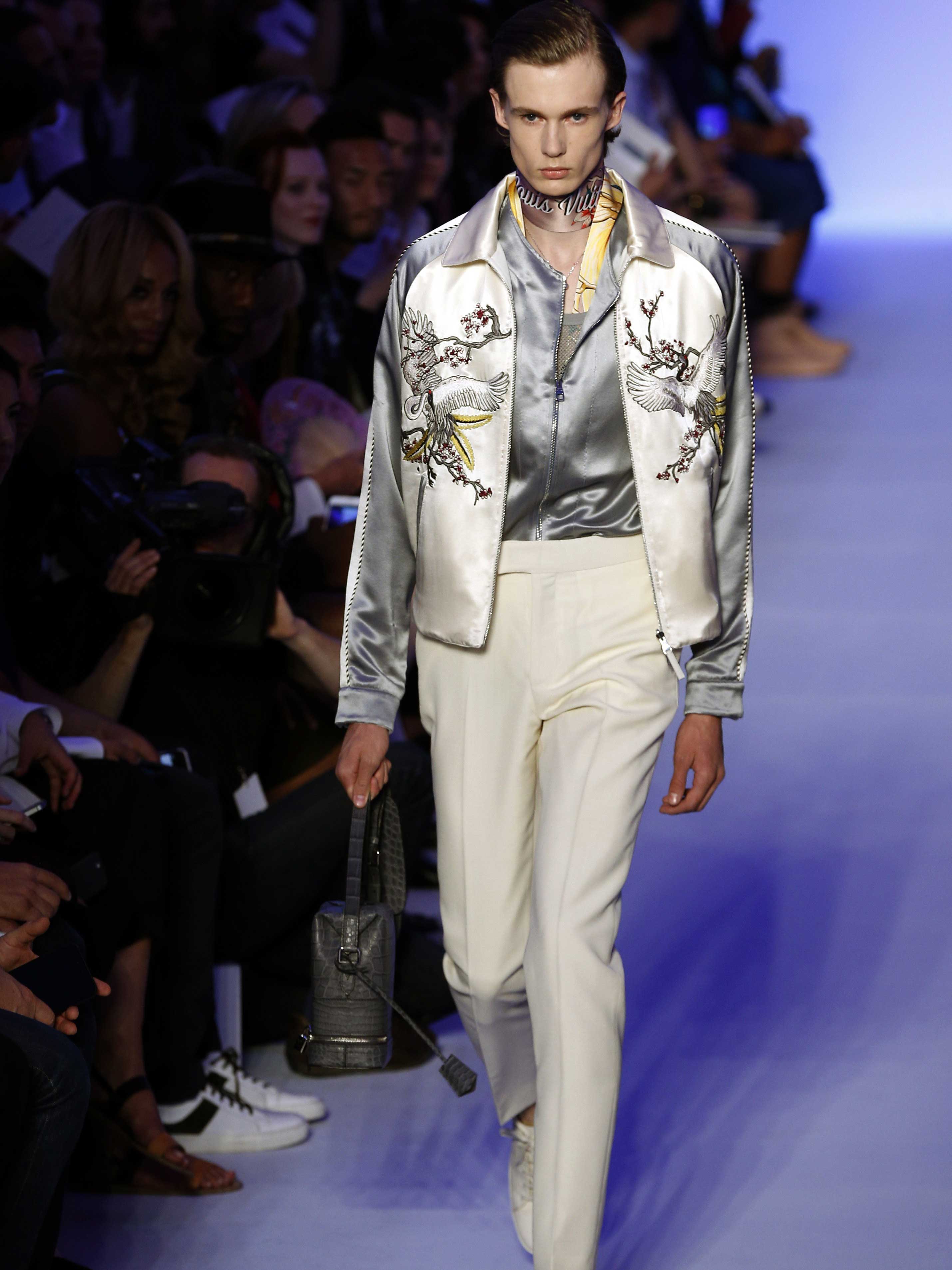 A look from Louis Vuitton spring/summer 2016