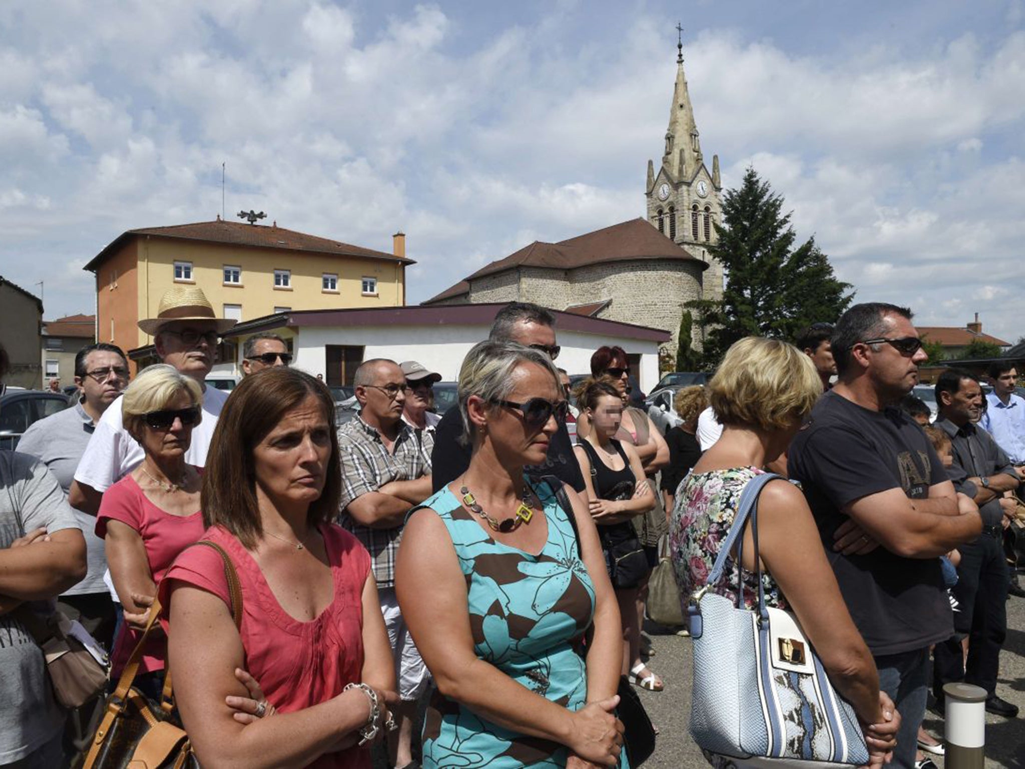 A minute’s silence for Hervé Cornara at Saint-Quentin-Fallavier on Saturday