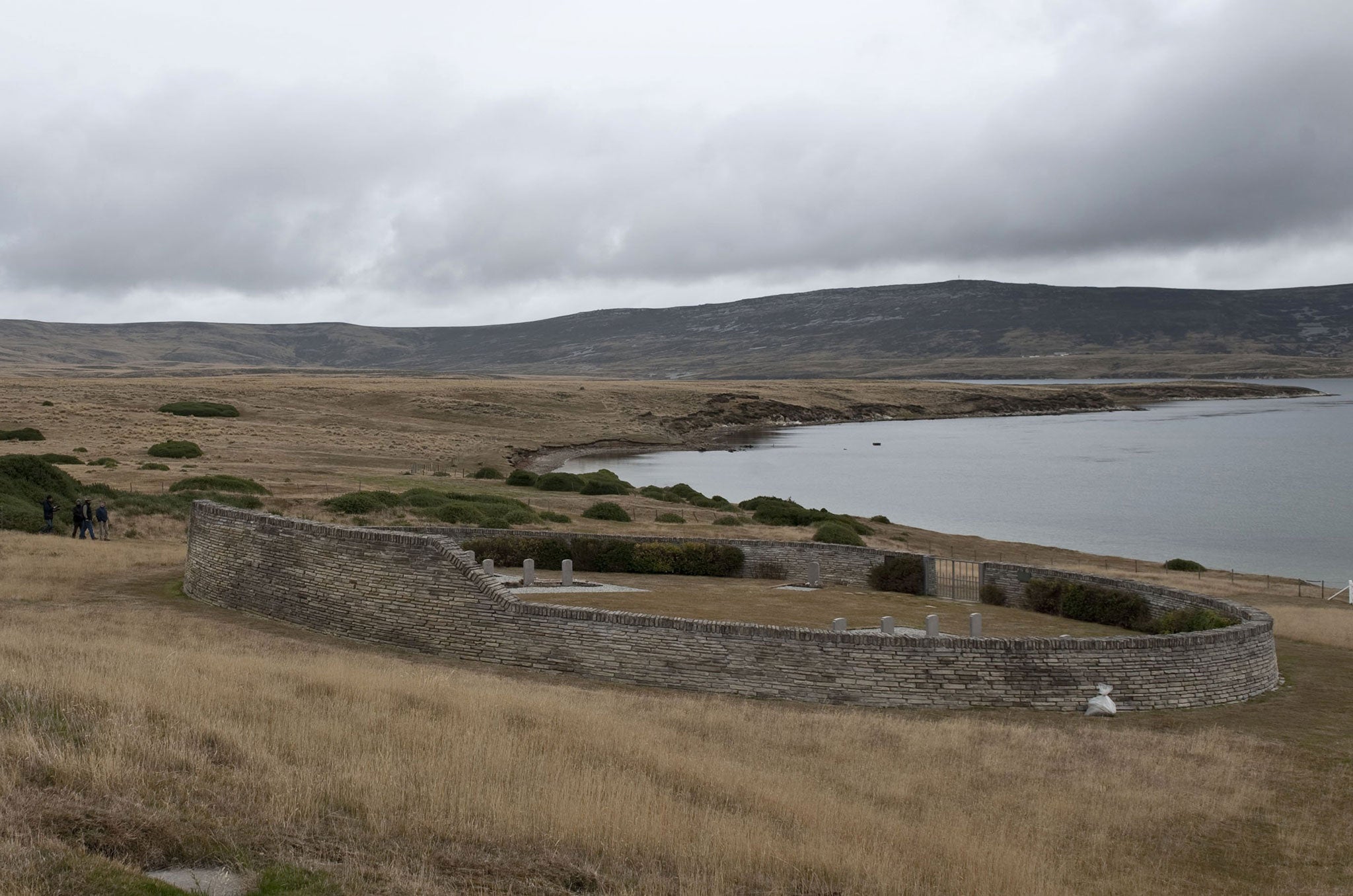 The islands served an important role in Britain's territorial claims to subantarctic islands and a section of Antarctica. They also played a role in the two world wars as a navy base.