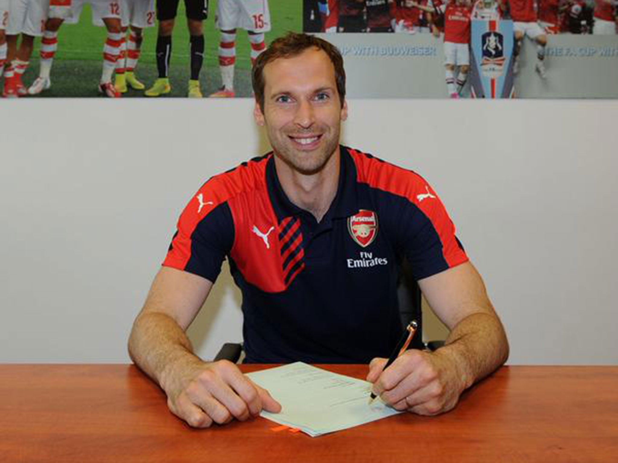 Arsenal goalkeeper Petr Cech