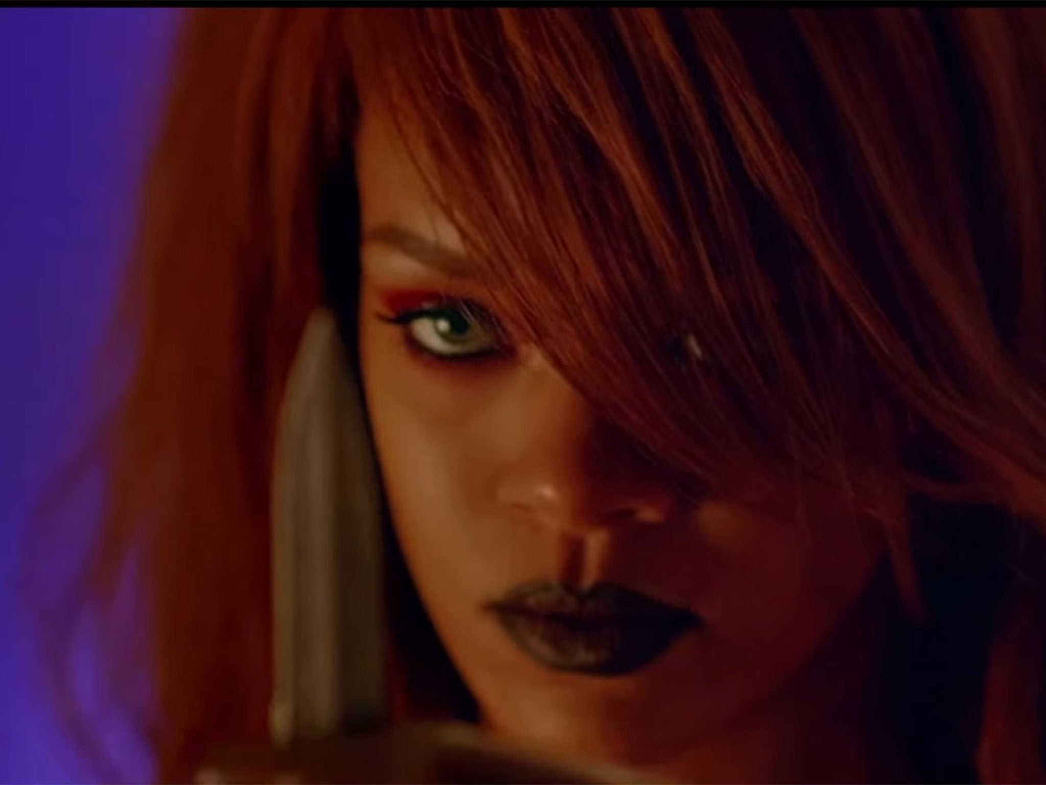 Don't mess with Rihanna seems to be the video's main message