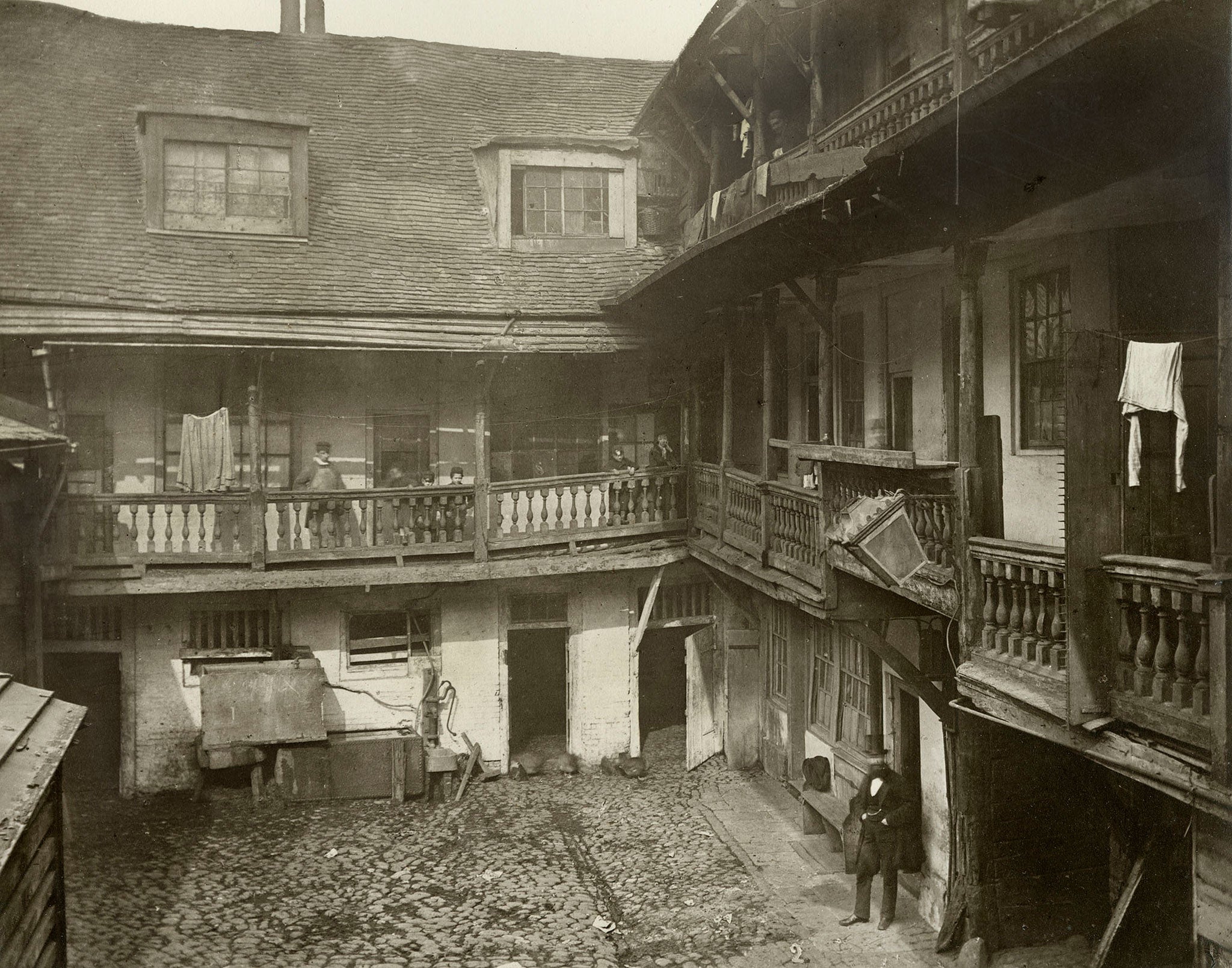 Oxford Arms Inn, Oxford Arms Passage, Warwick Lane, City of London 1875