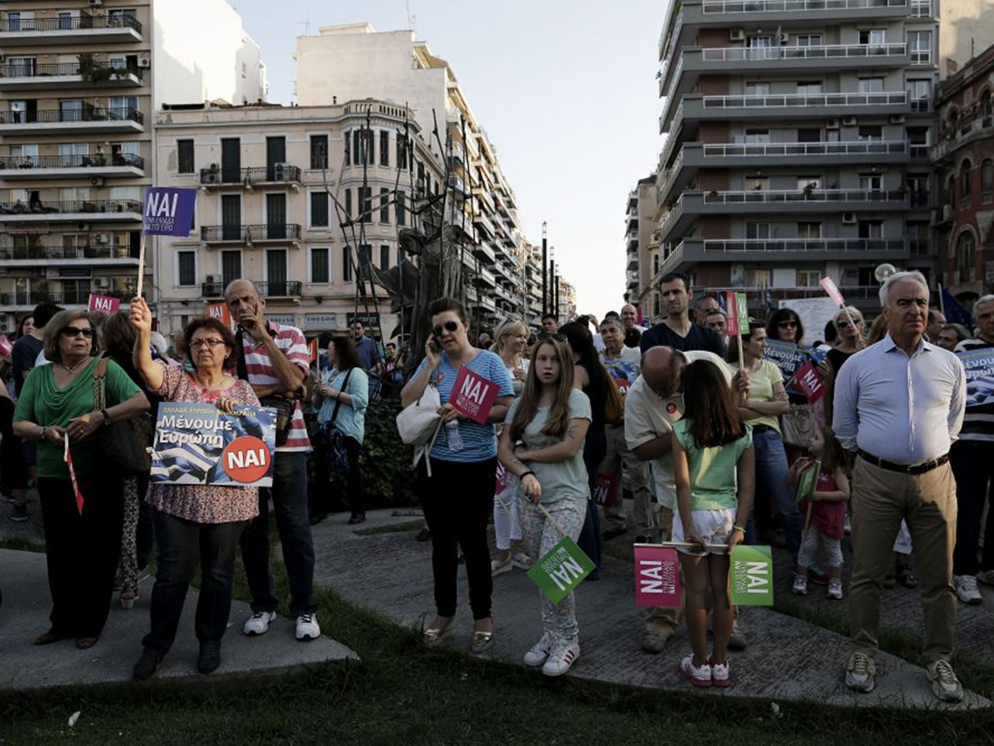 Protesters in support of a Yes (‘Nai’) vote in Thessaloniki on Friday