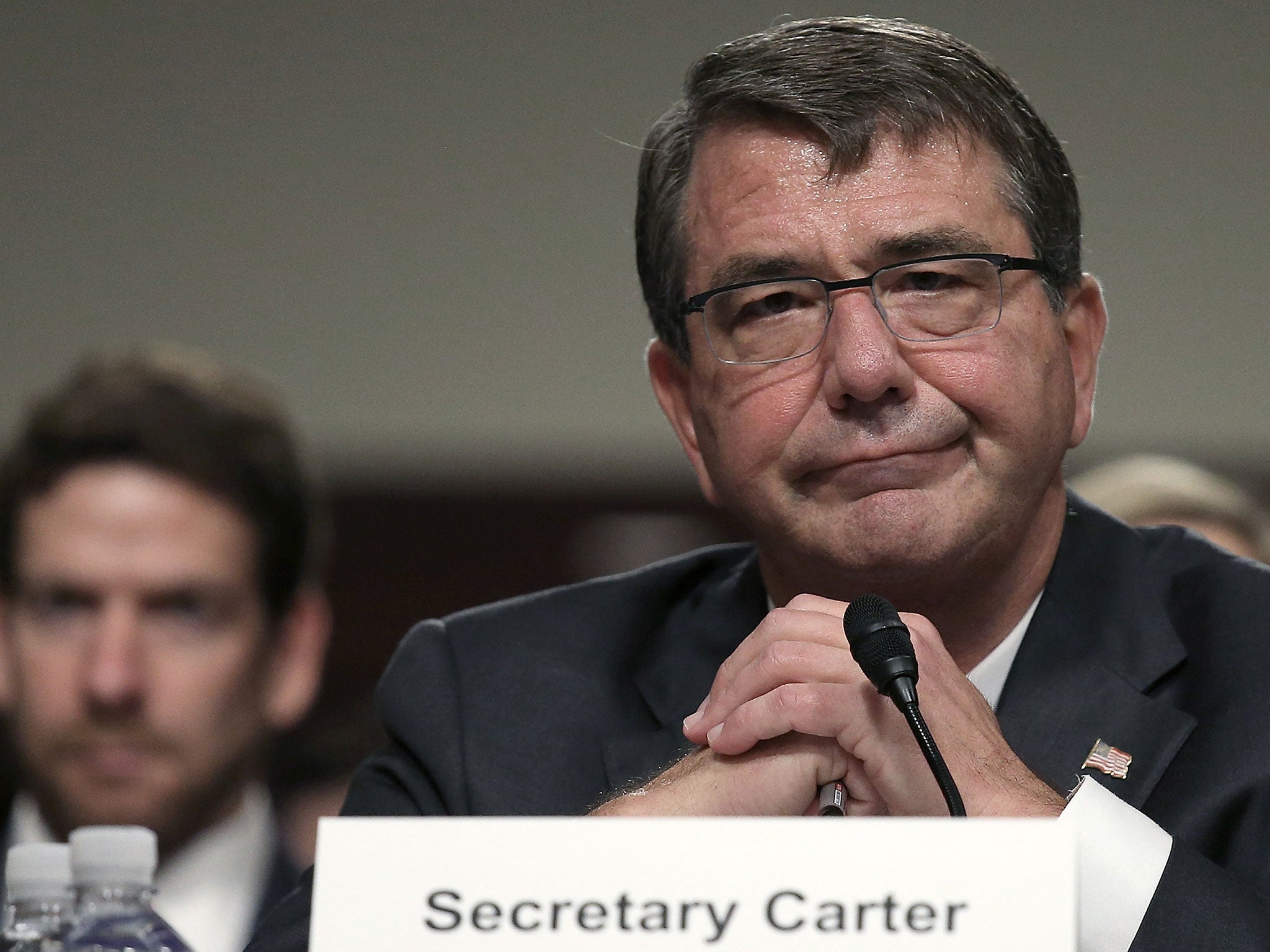 The US Secretary of Defense admitted that the Pentagon's aim of recruiting 5,400 rebel fighters had not gone to plan