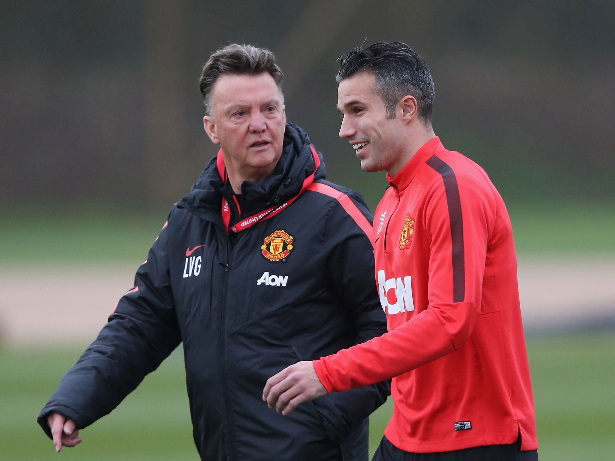 Louis van Gaal and Robin van Persie in Manchester United training