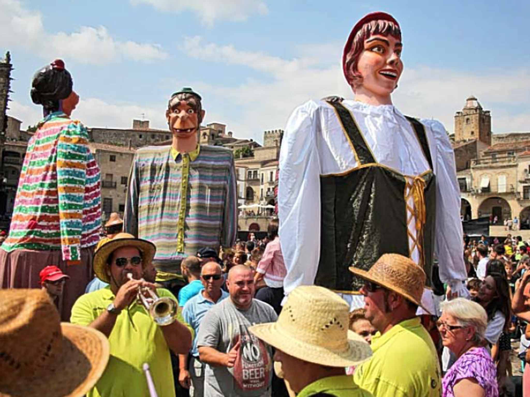 Party time: Fiesta de la Virgen de las Nieves in Cadiz