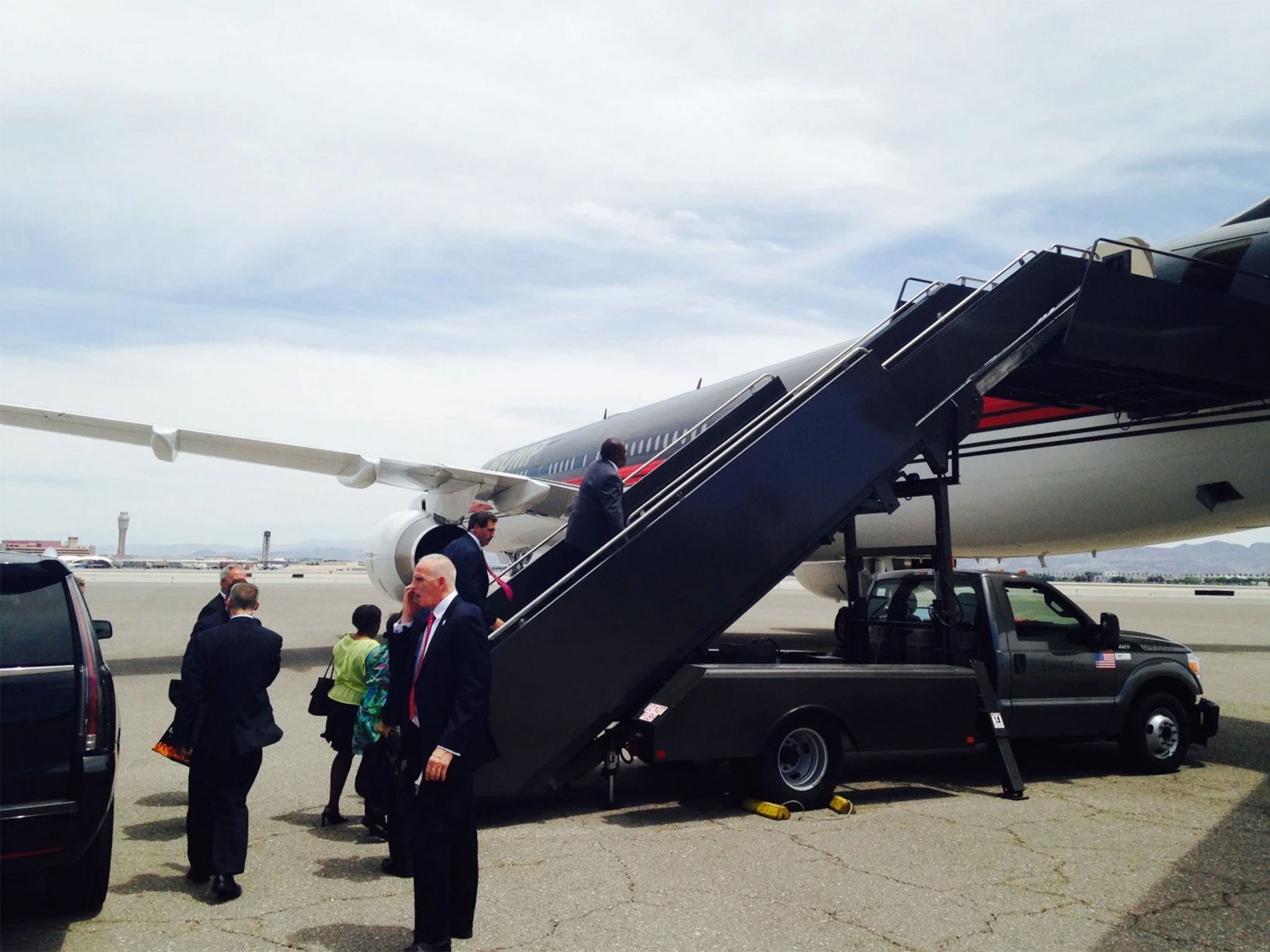 Donald Trump's Boeing 757 prepares to leave Las Vegas en route to an immigration-themed rally in Phoenix