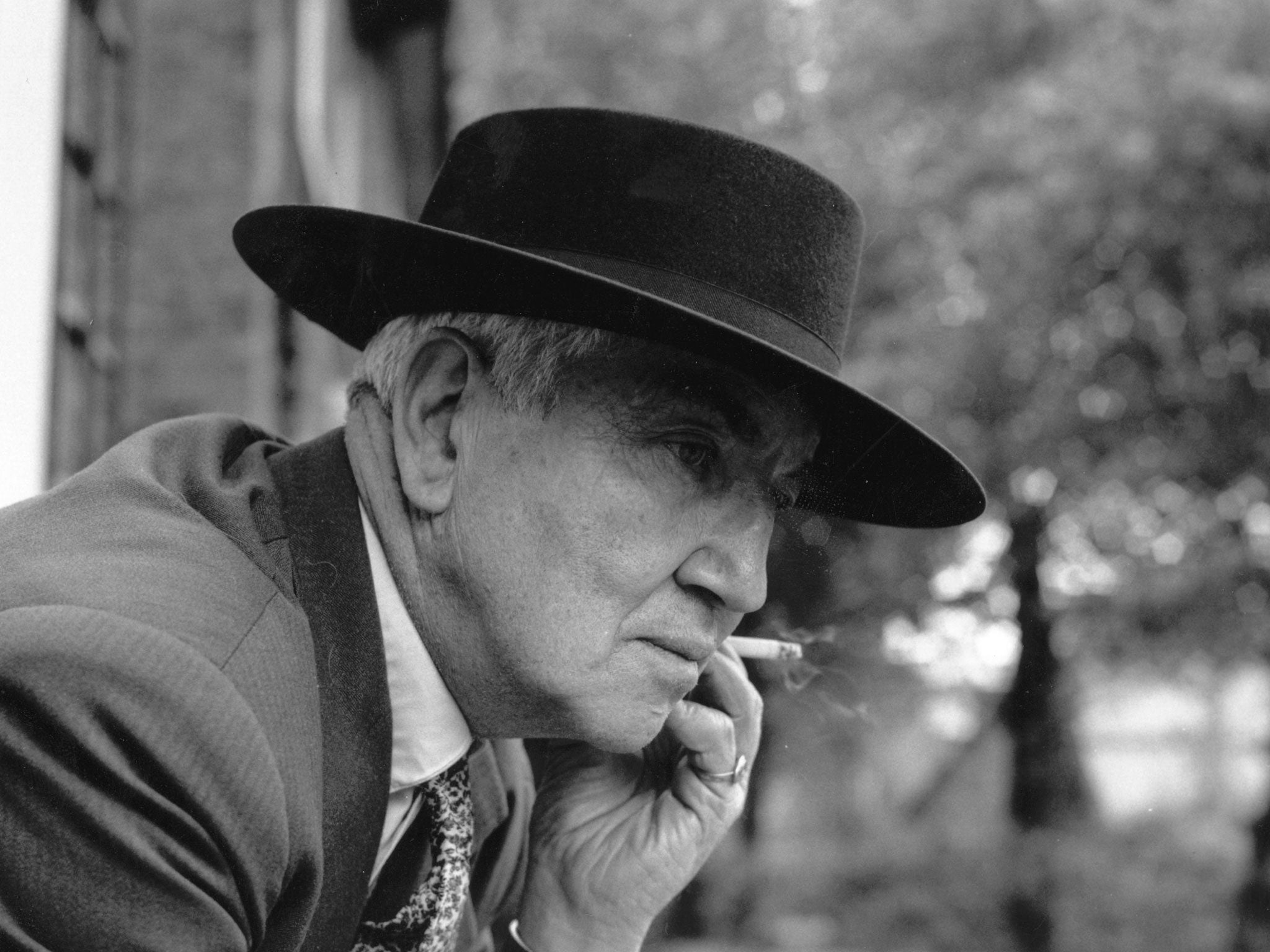 Curious: Author Robert Graves