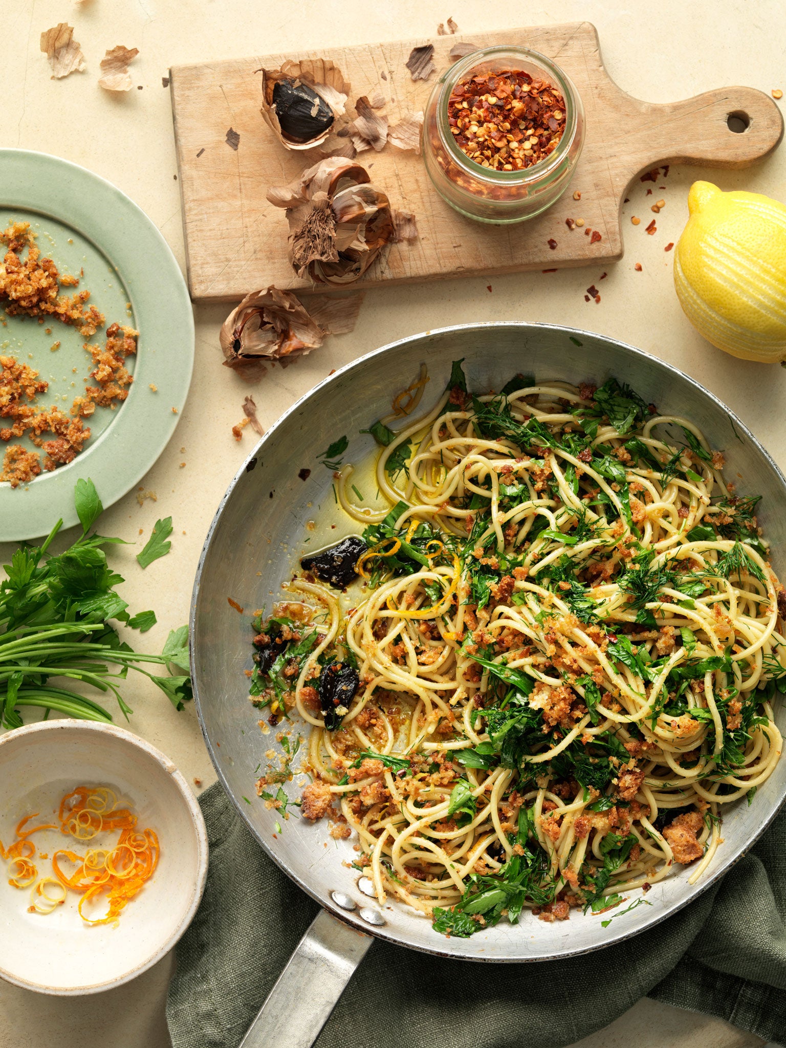 Spaghetti with black garlic, chilli and pangrattato