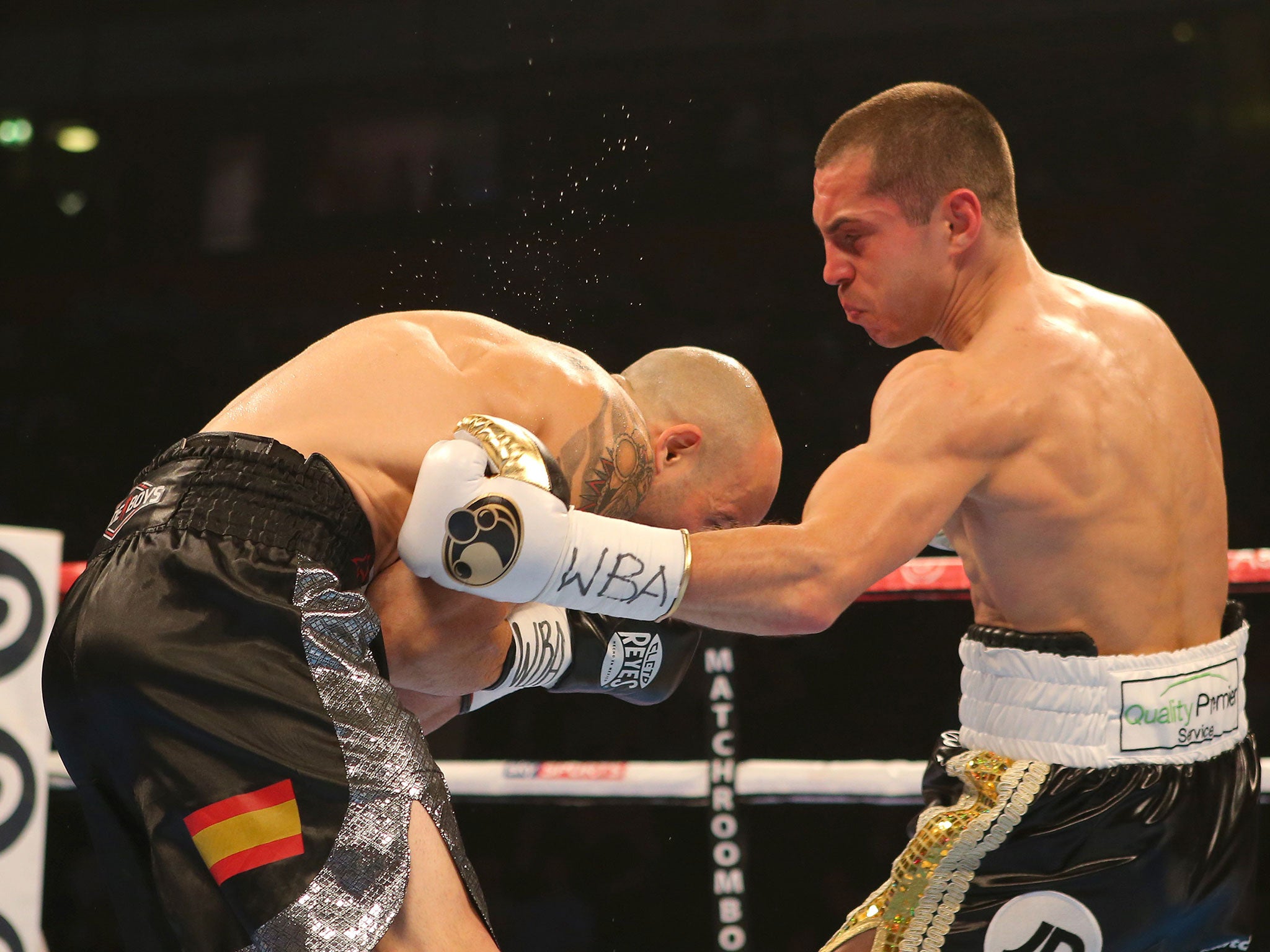 At the same time Scott Quigg was taking on Kiko Martinez in Manchester