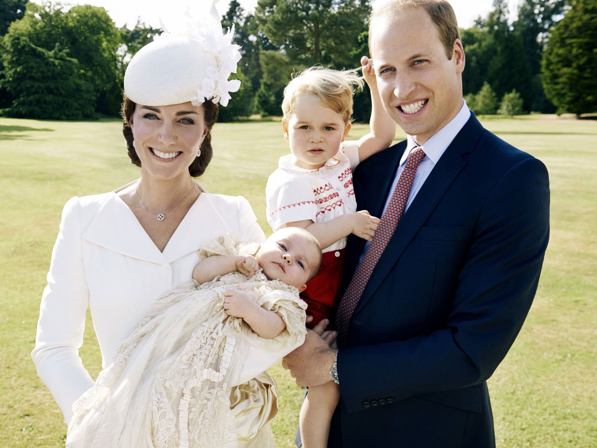 William and Kate pose for Mario Testino