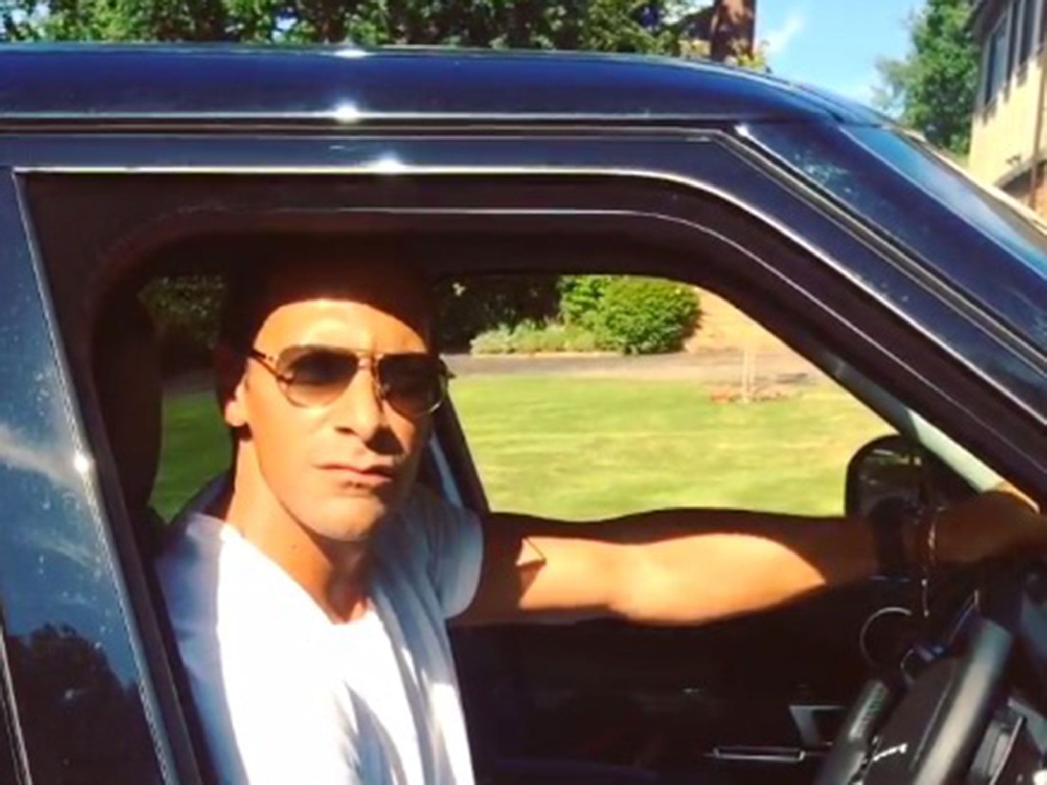 Rio Ferdinand films a special video for David De Gea