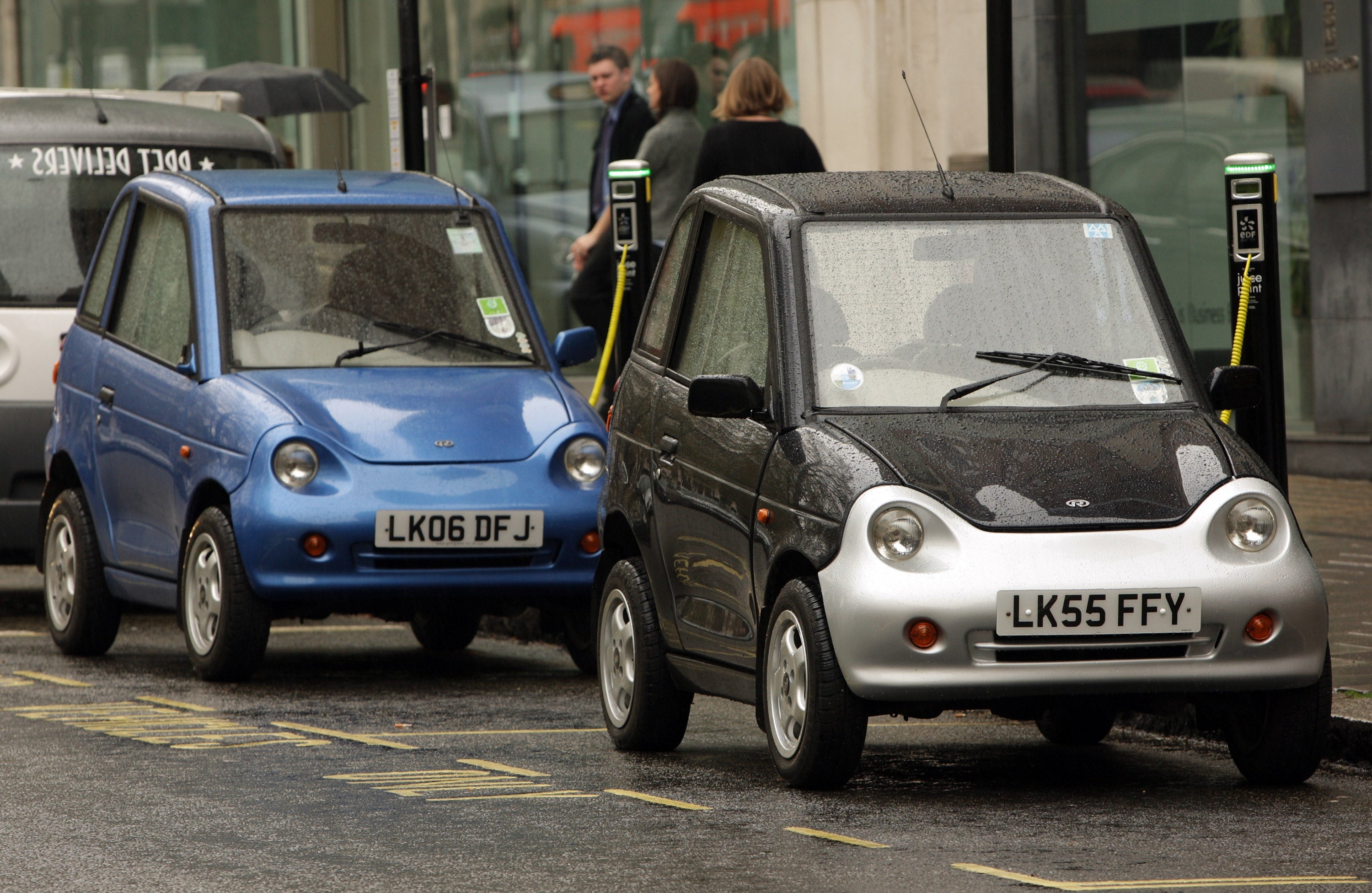 Buyers of electric cars, like the G-Wiz, are already given incentives by the city, such as exemption from the congestion charge