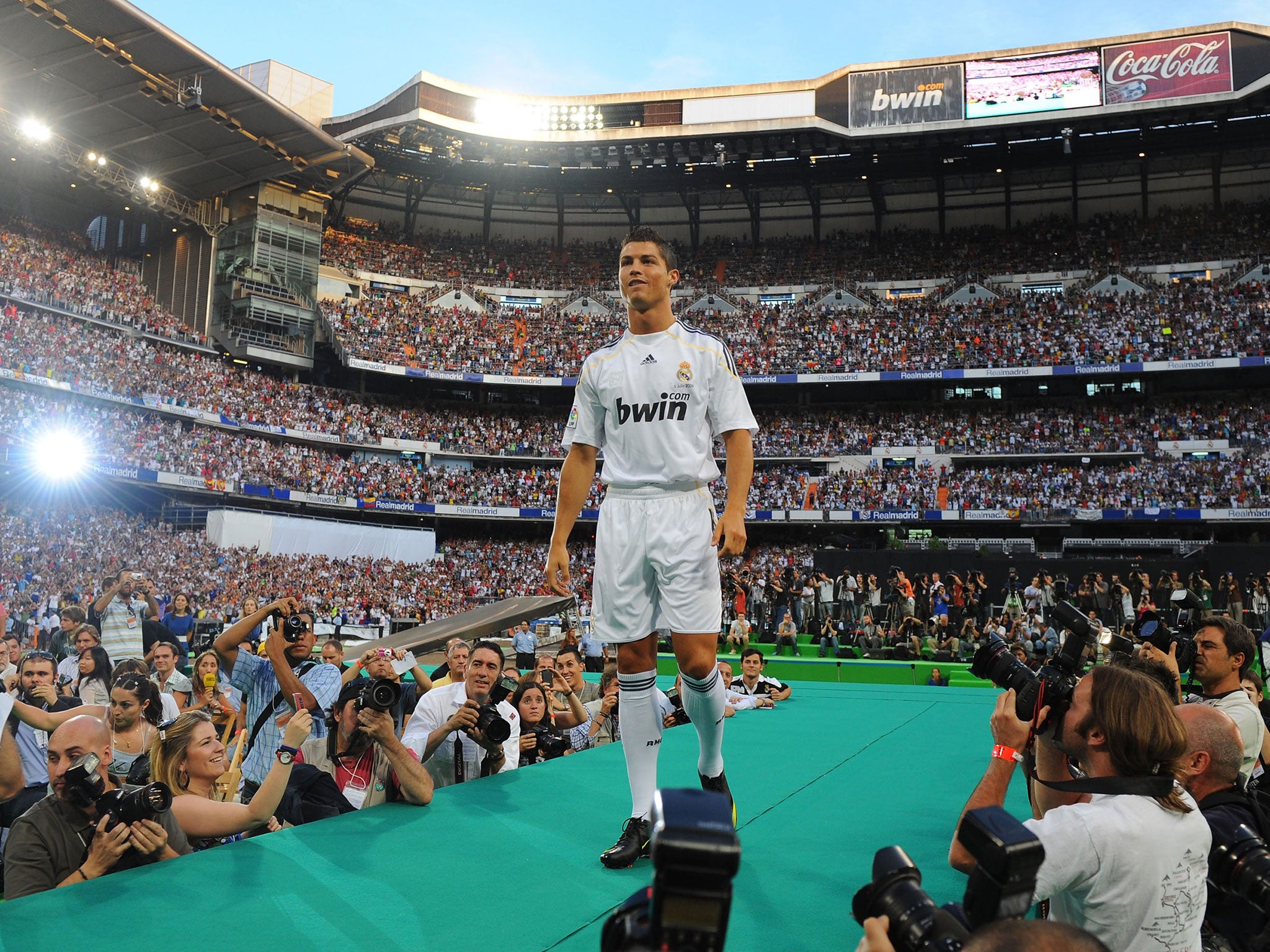 Cristiano Ronaldo is unveiled as a Real Madrid player in 2009