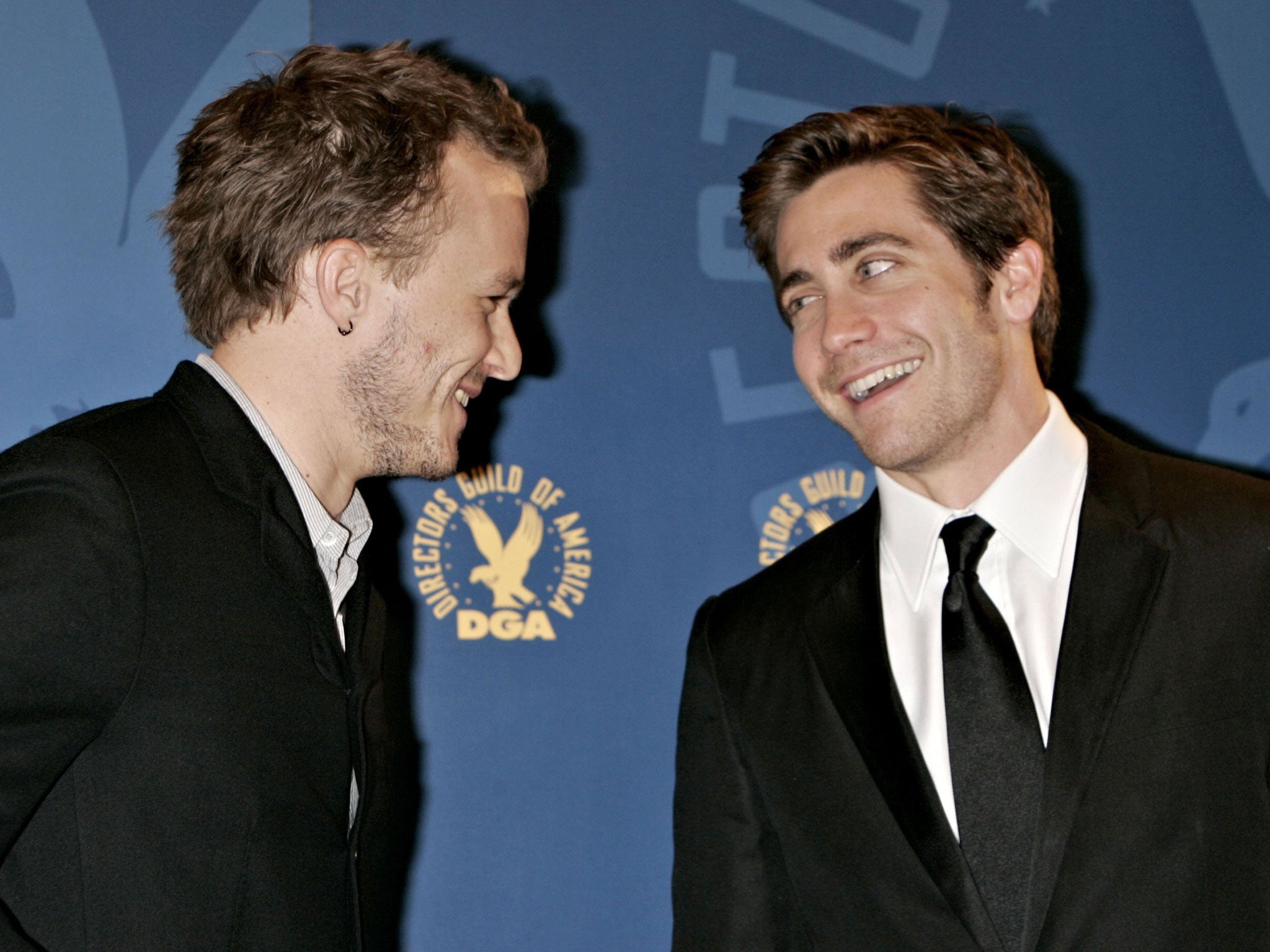 Heath Ledger (L) and Jake Gyllenhaal (R)