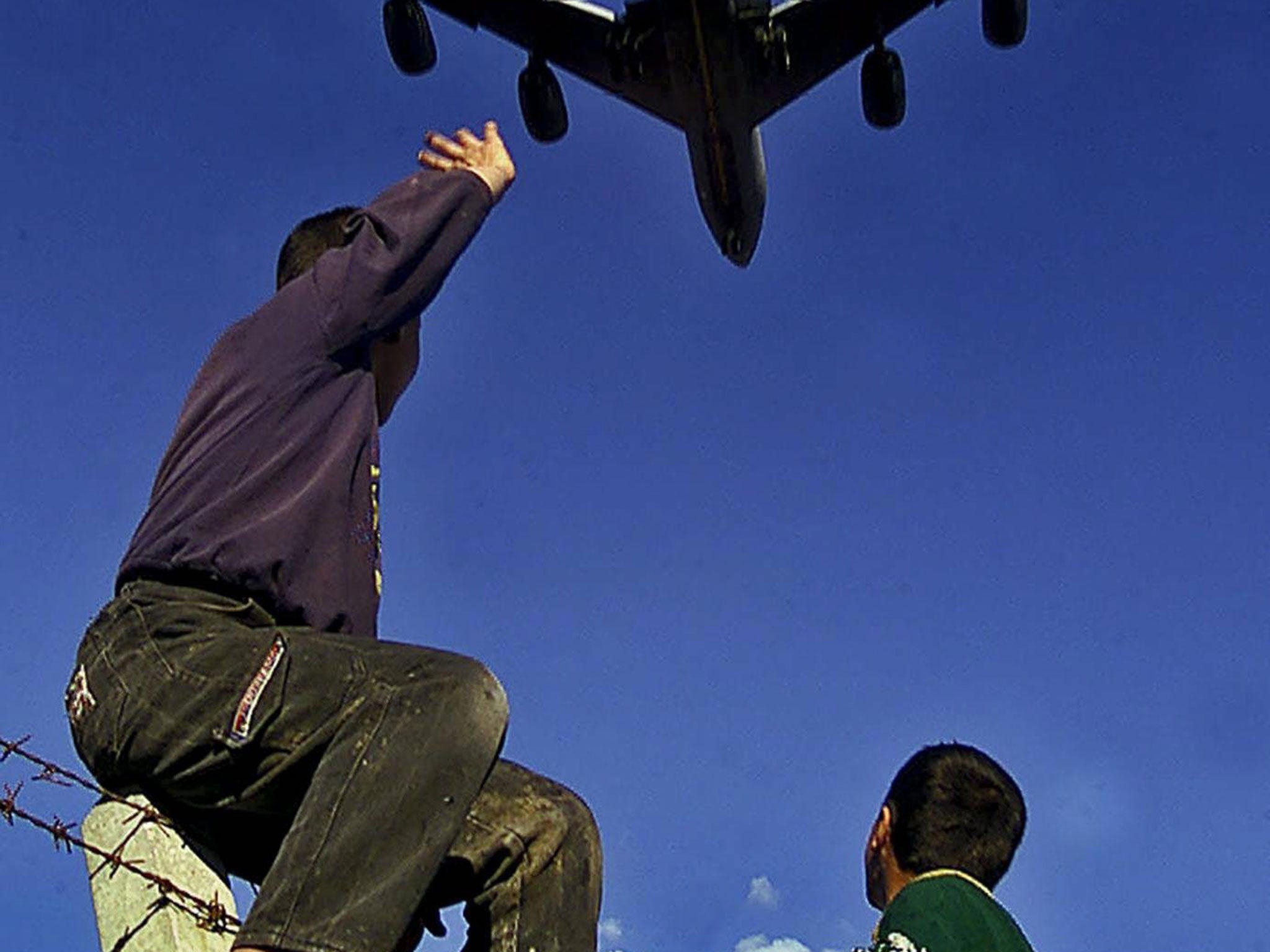 A US Airforce tanker plane land at Incirlik Airbase in Turkey