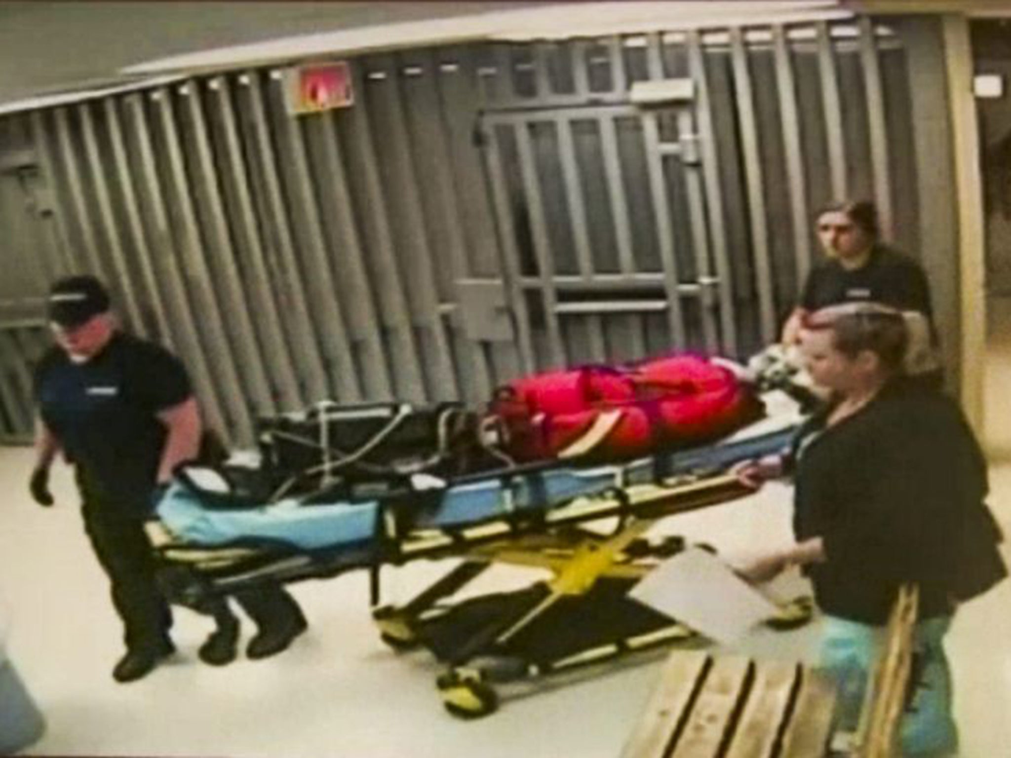 Medical staff leaving after Sandra Bland was pronounced dead