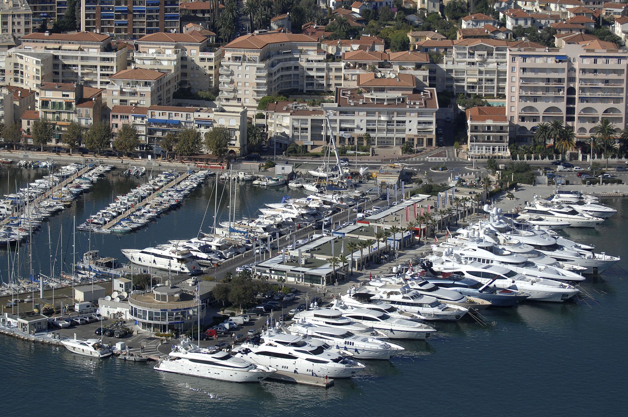 The Golfe-Juan district on the Cote d 'Azur in Vallauris, Alpes-Maritimes département