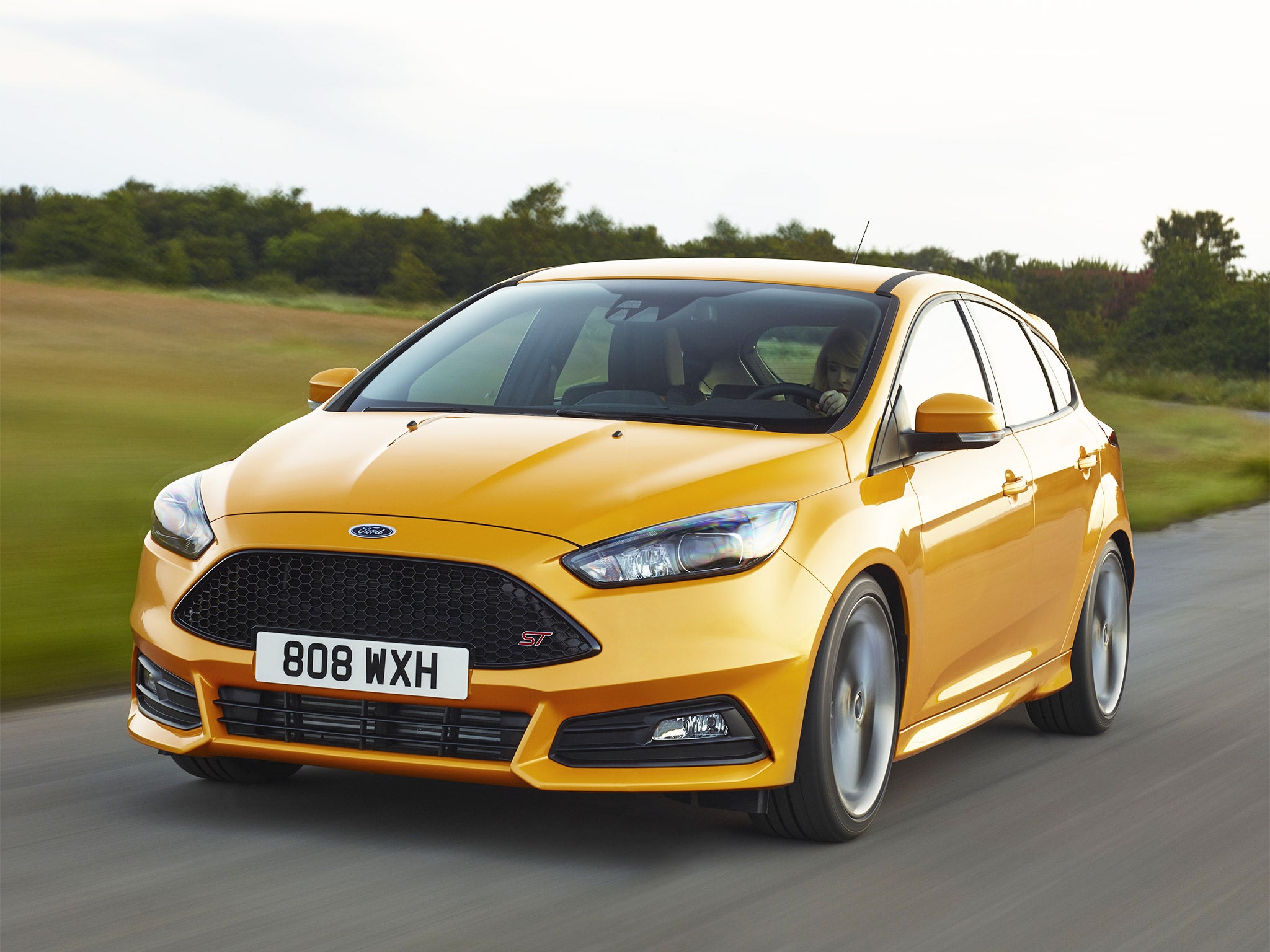 Tricky parking: the new Ford Focus ST