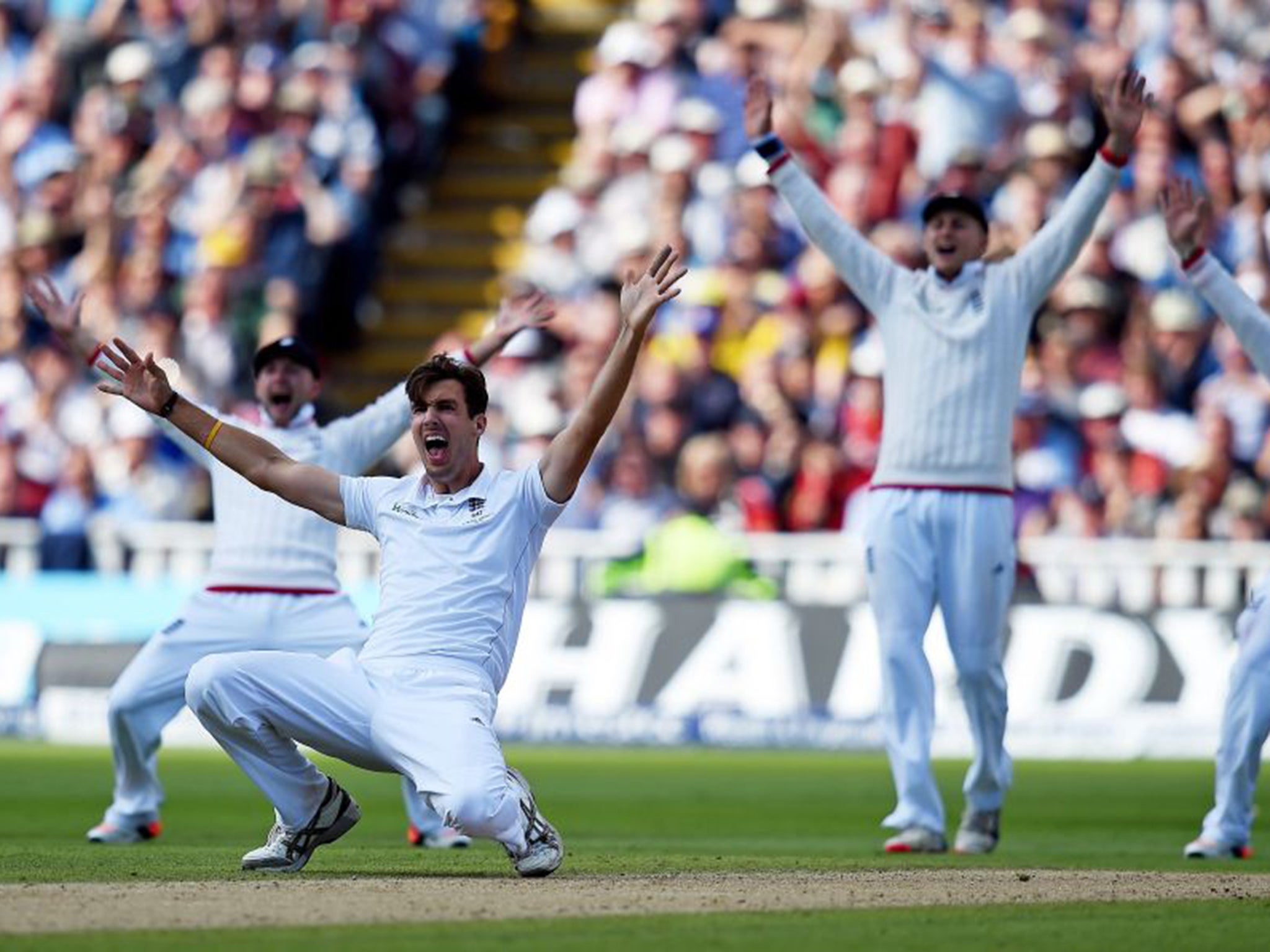 Steven Finn appeals in vain for the wicket of Mitchell Marsh