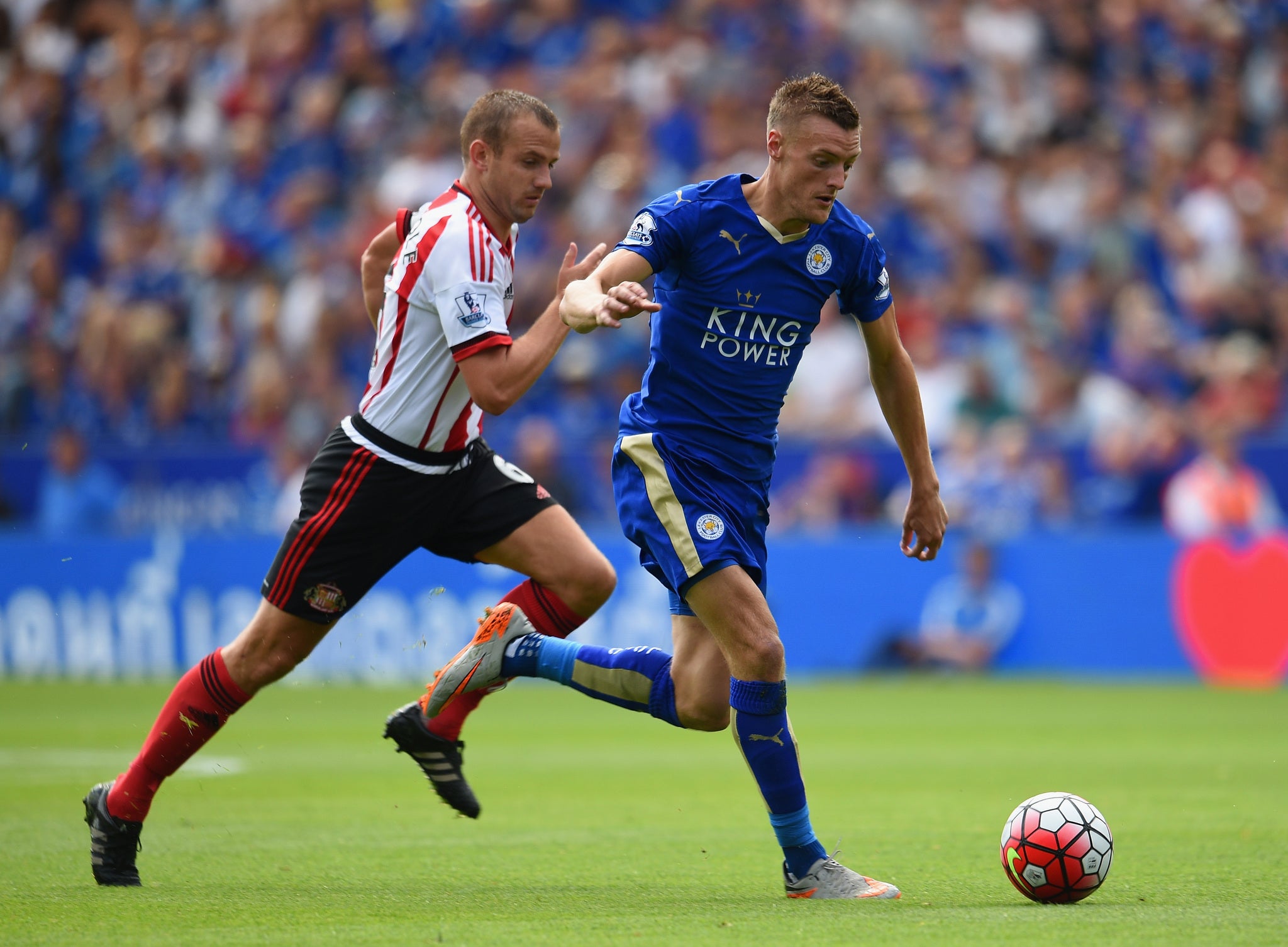 Lee Cattermole struggled to deal with England striker Jamie Vardy