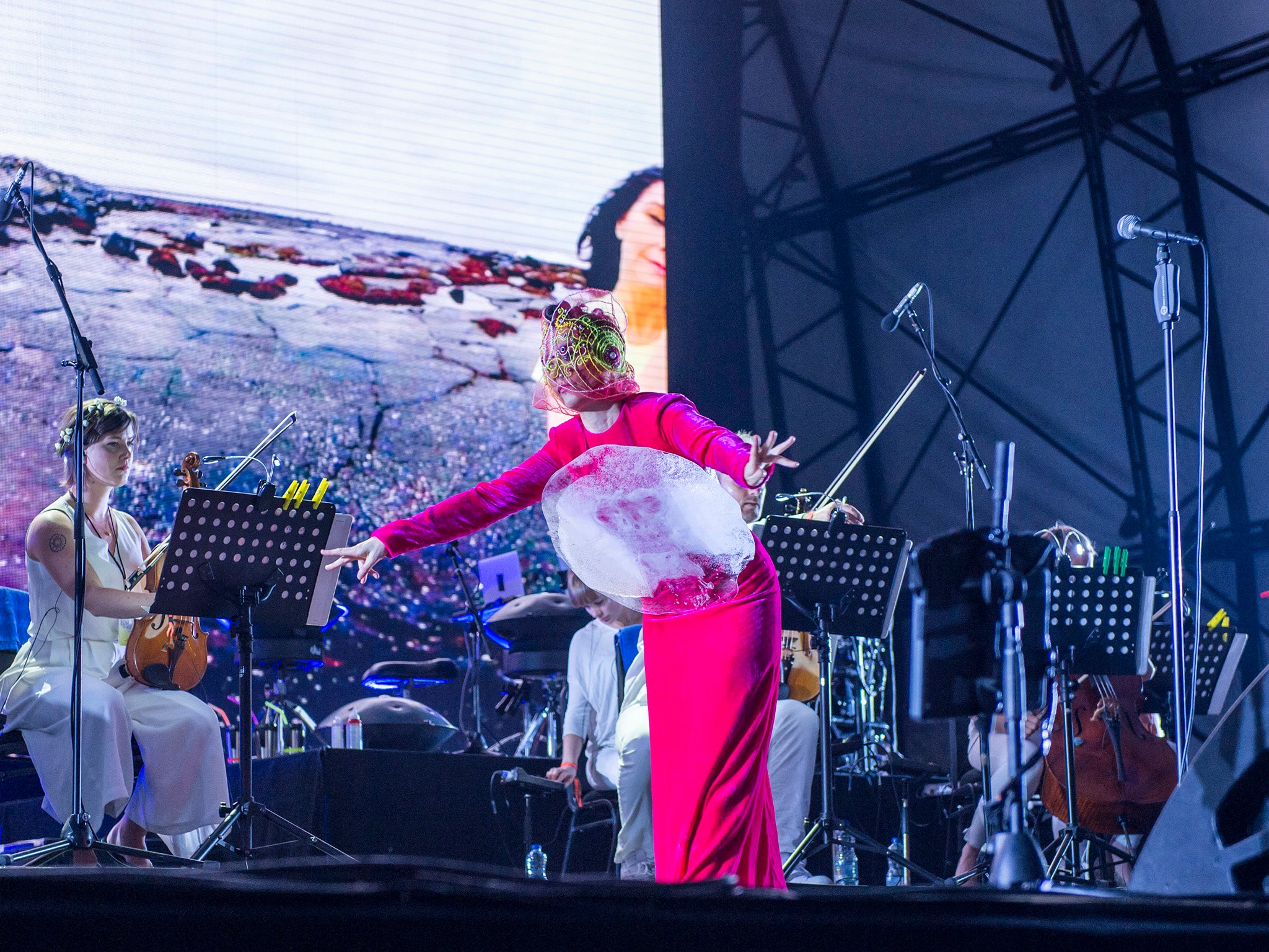 Bjork performing at Wilderness Festival 2015 (Photo credit Carsten Windhorst)