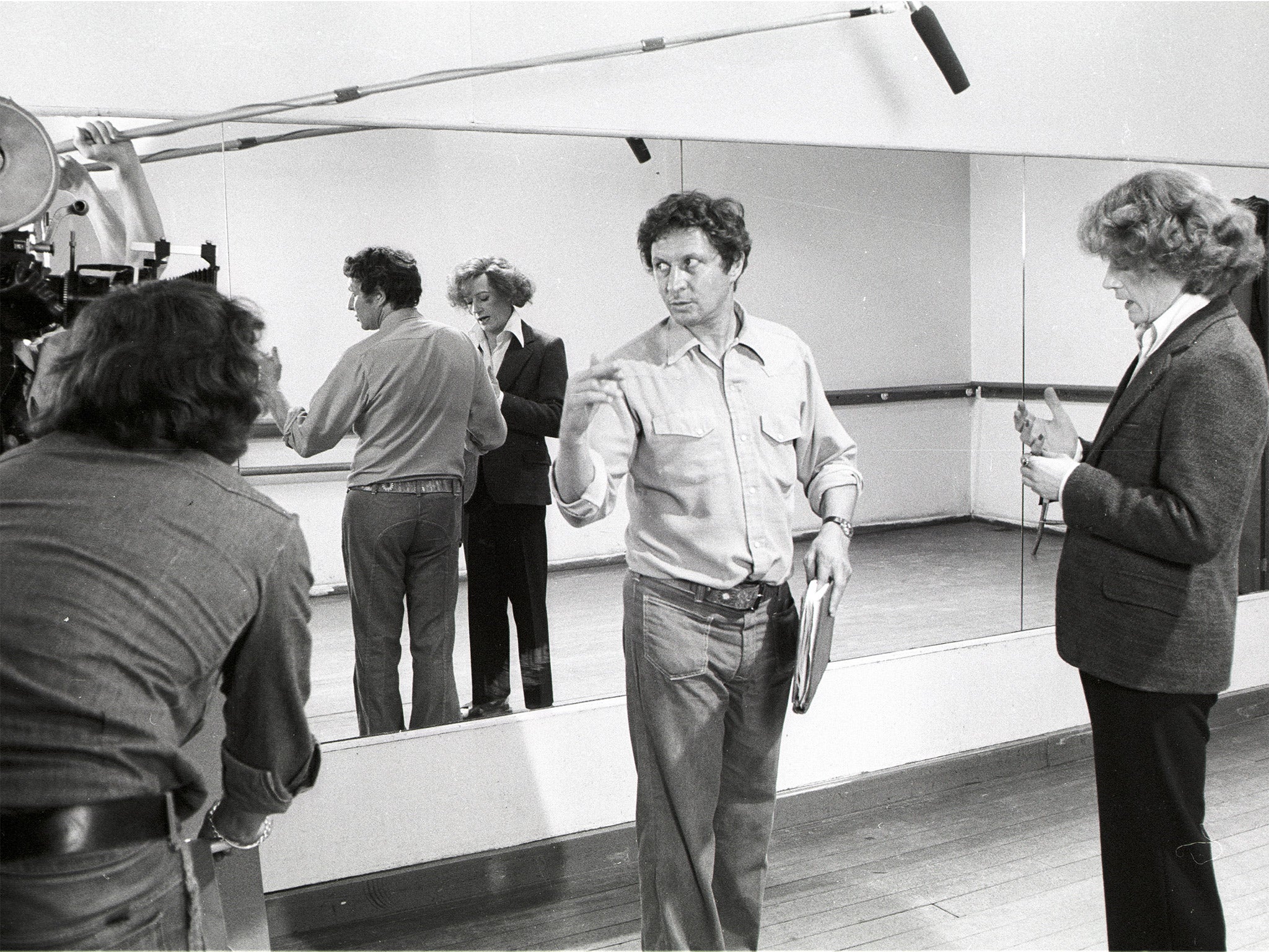 A steadfast storyteller: Gold in 1975, on the set of ‘The Naked Civil Servant’