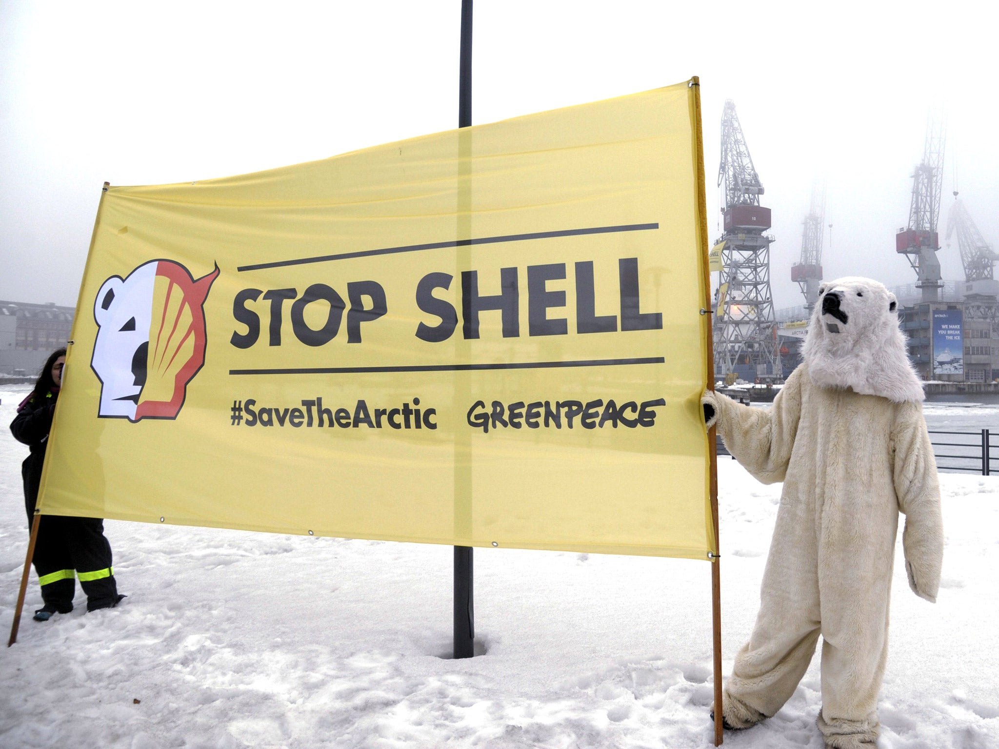 Greenpeace activists demonstrate against Fennica in 2012