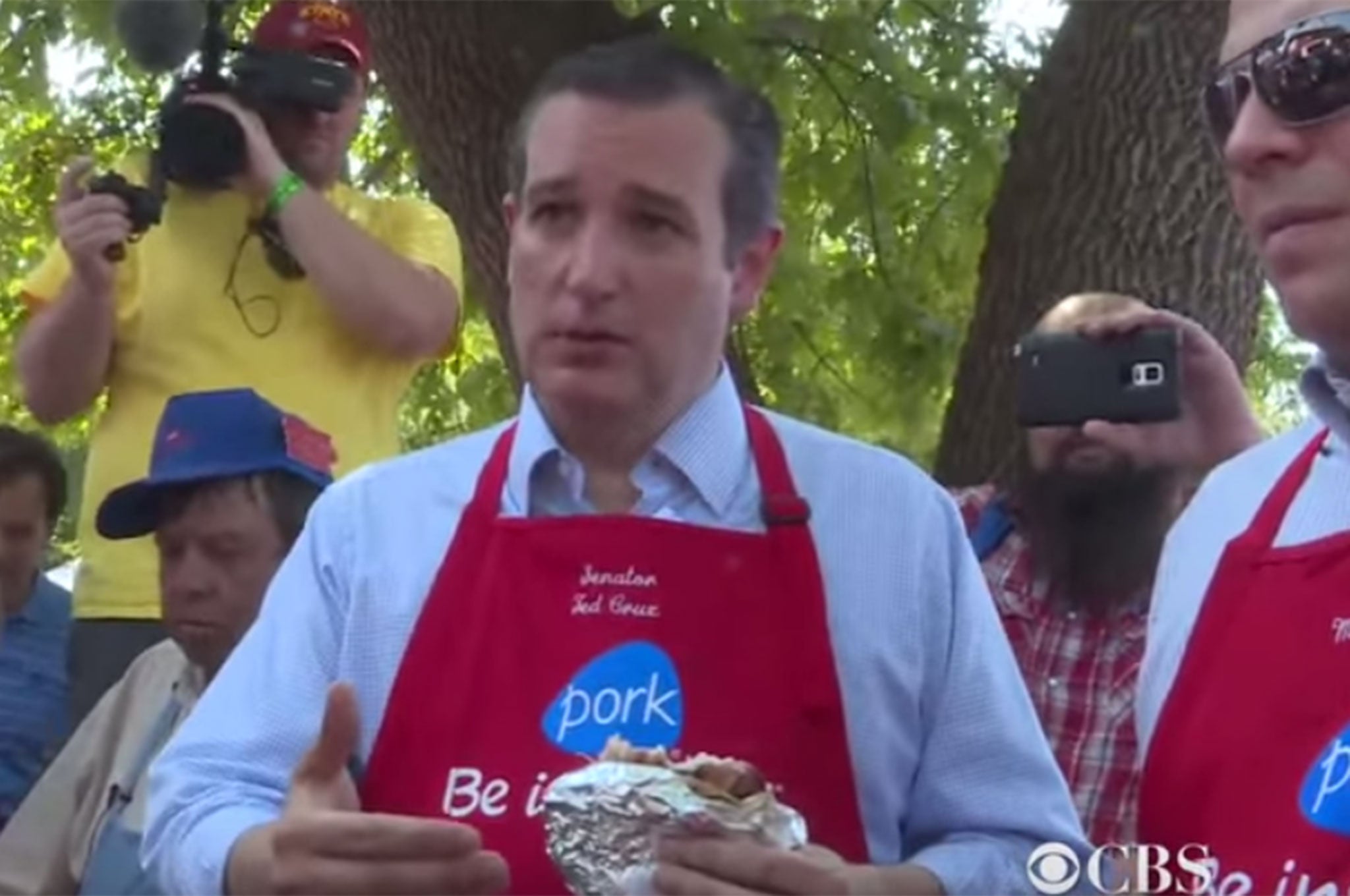 Ted Cruz speaking with Ellen Page at the Iowa State Fair