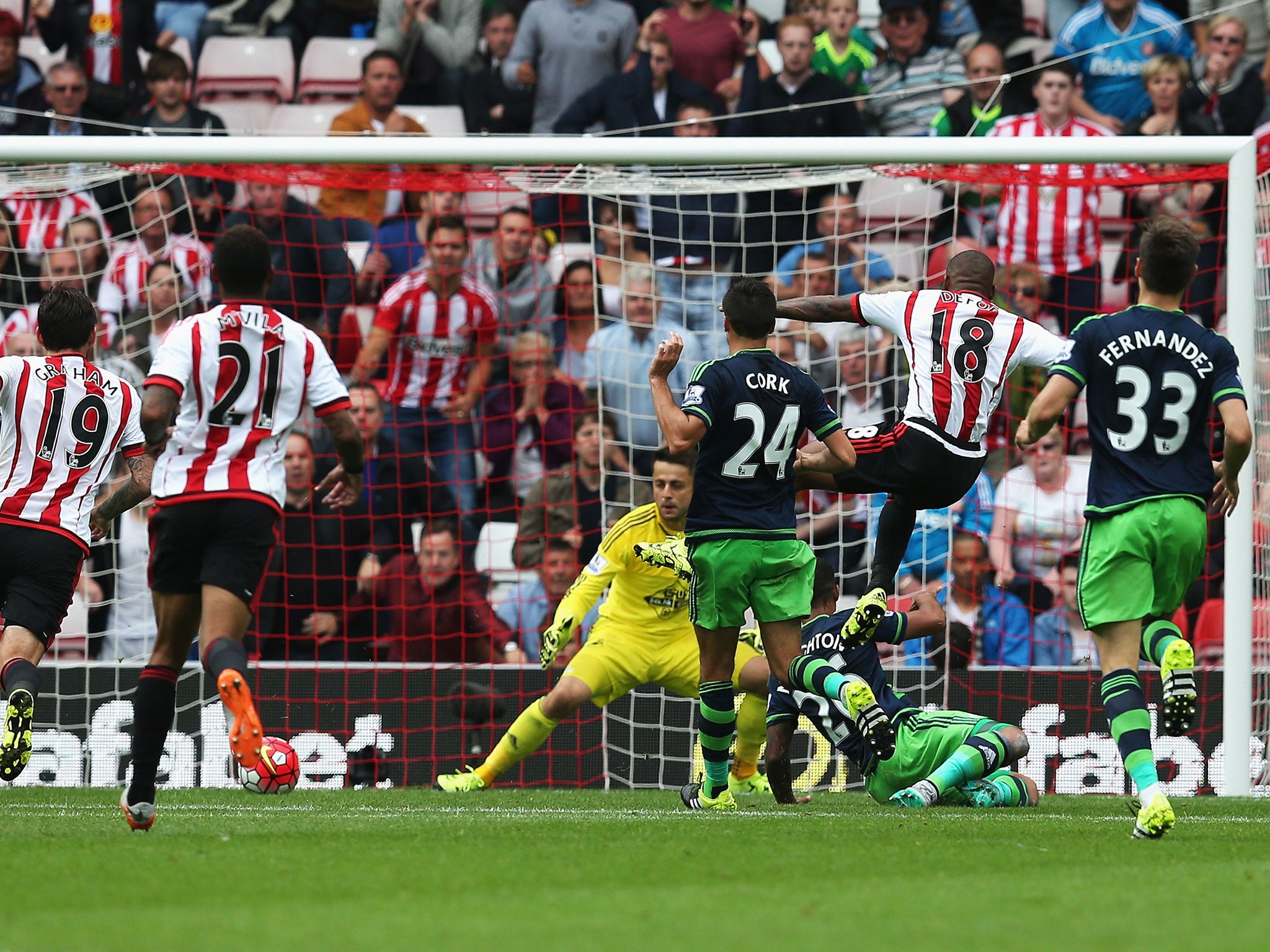 Jermain Defoe equalises for Sunderland