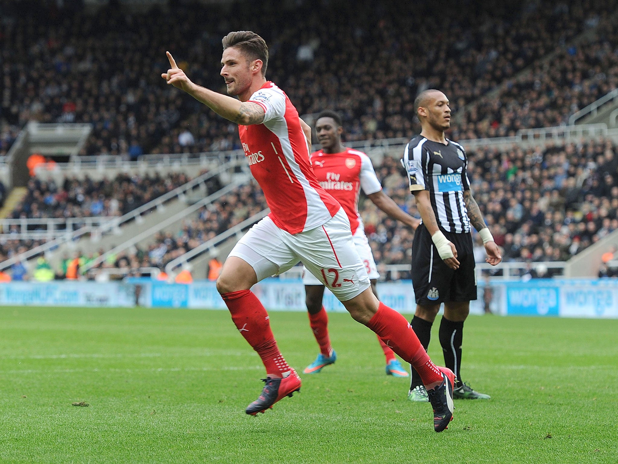 Olivier Giroud celebrates scoring for Arsenal against Newcastle